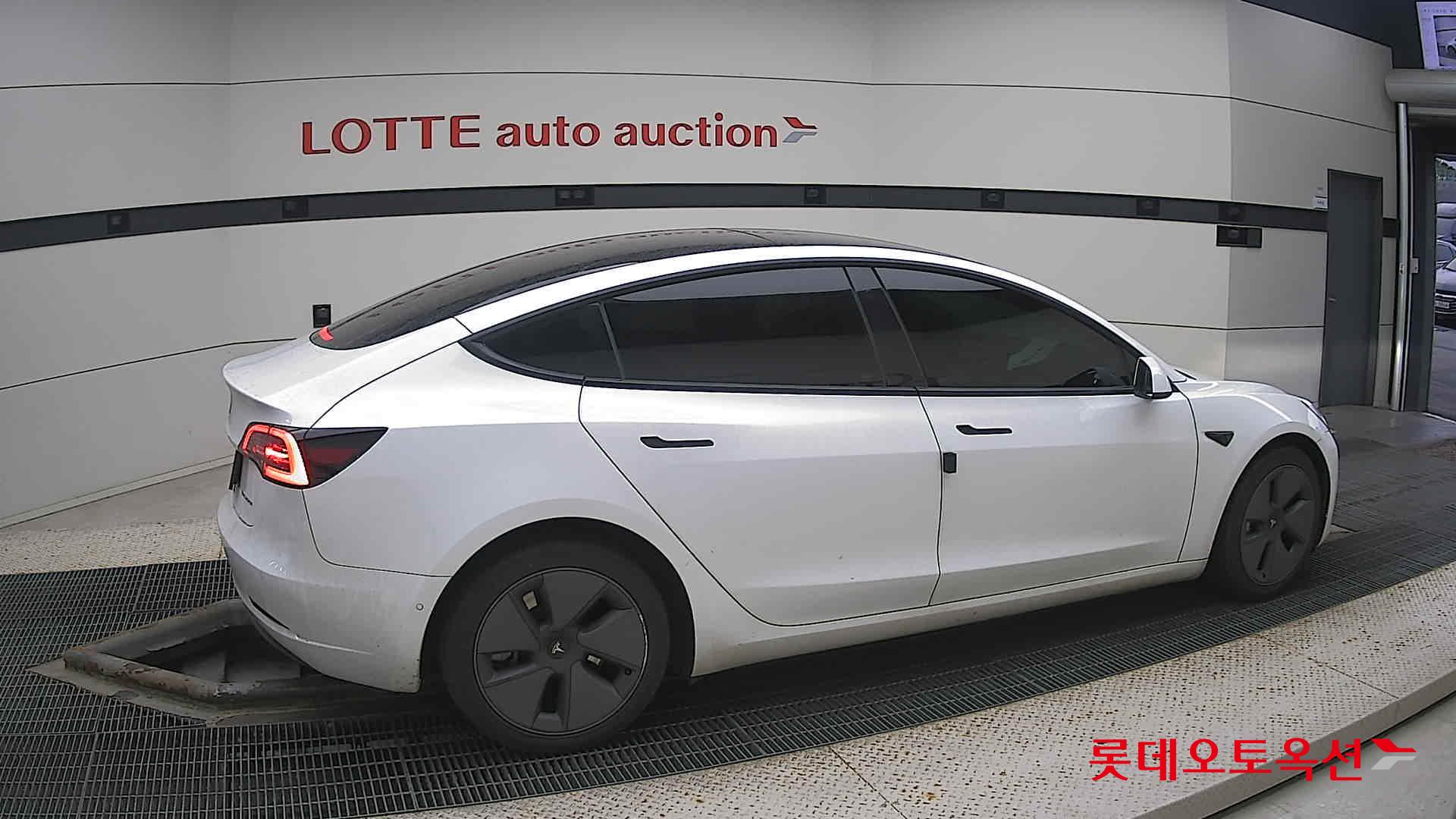 Tesla Model 3 Long Range id 3466758 из Кореи 18