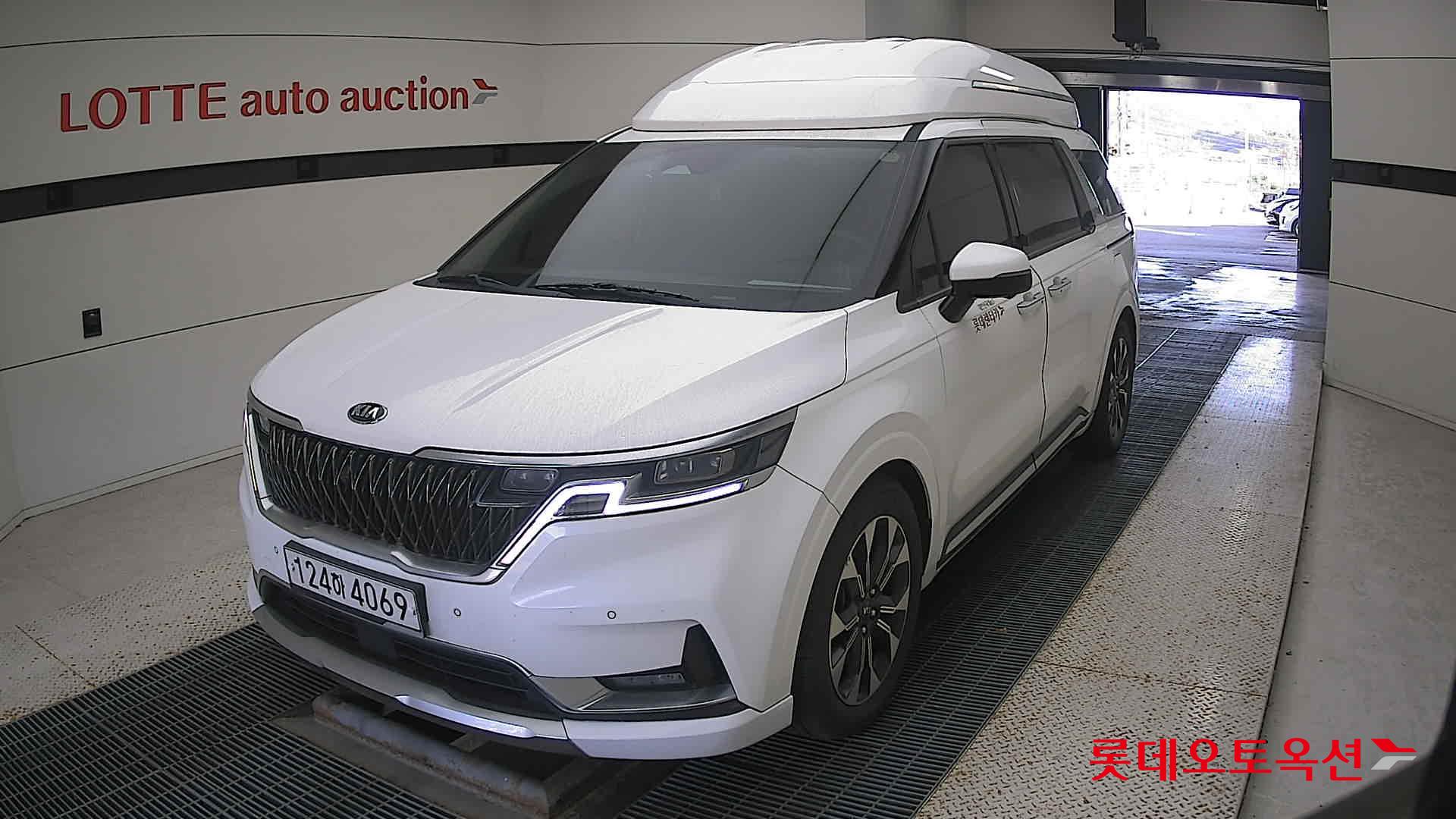 Kia Carnival Hairimujin 2021 Snow White Pearl (optional) из Кореи