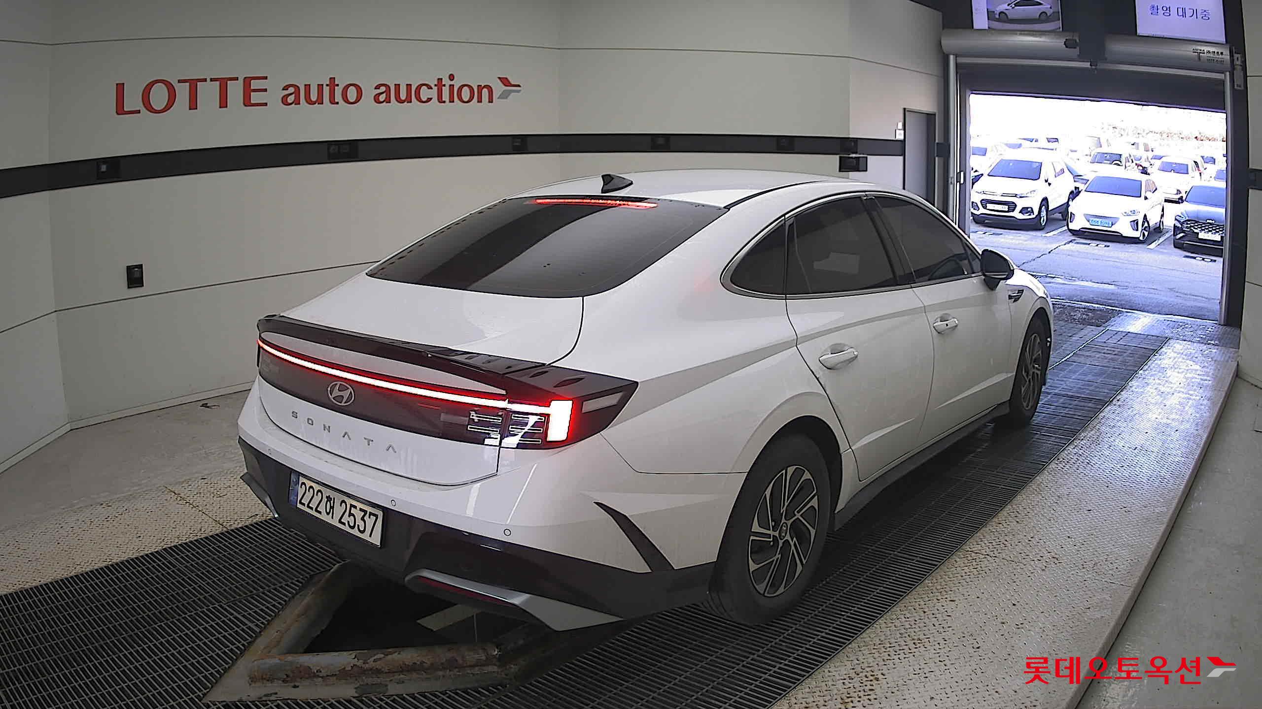 Hyundai Sonata Hybrid 2024 Serenity White Pearl из Кореи, фото 4