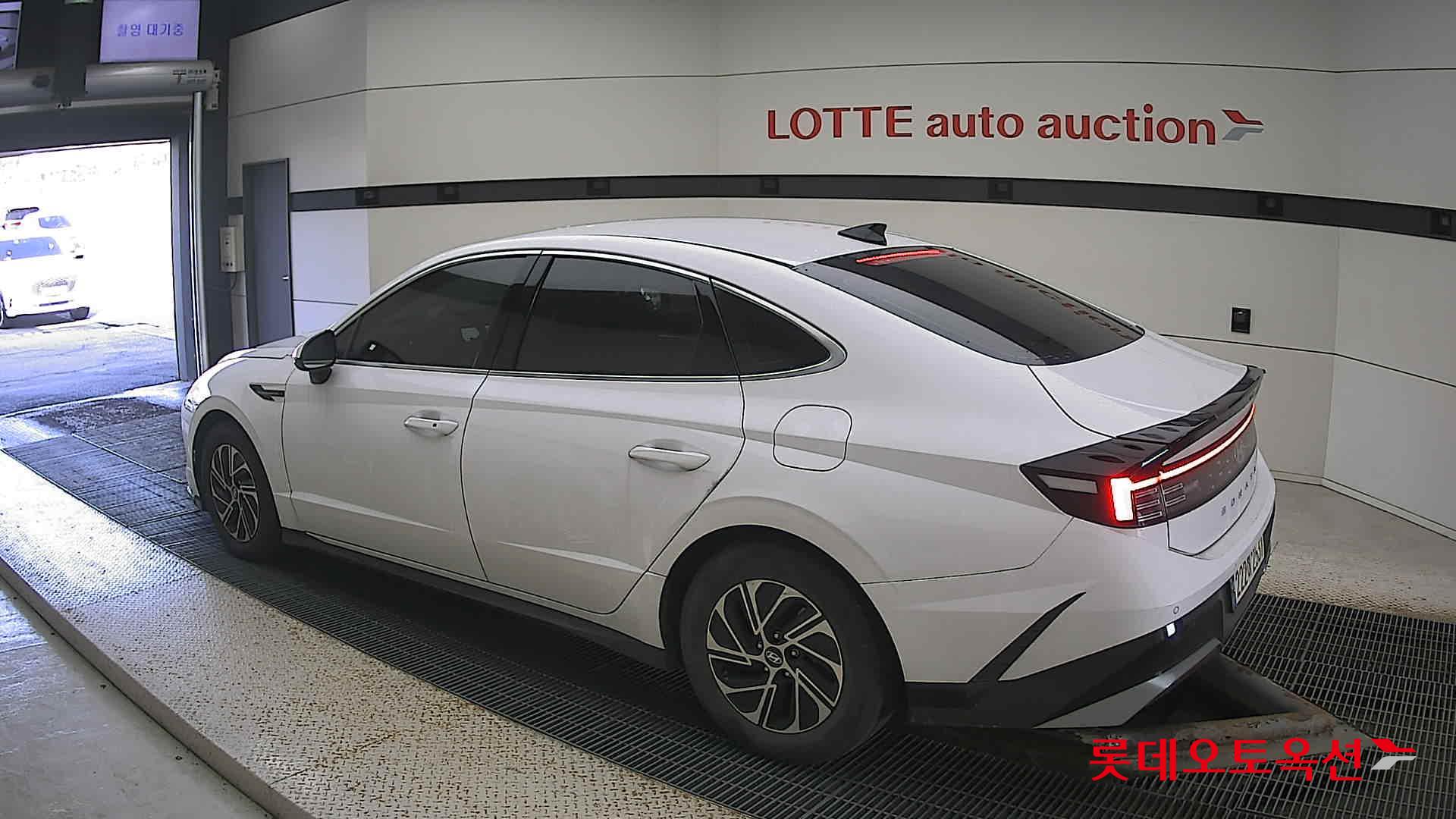 Hyundai Sonata Hybrid id 3476536 из Кореи 10