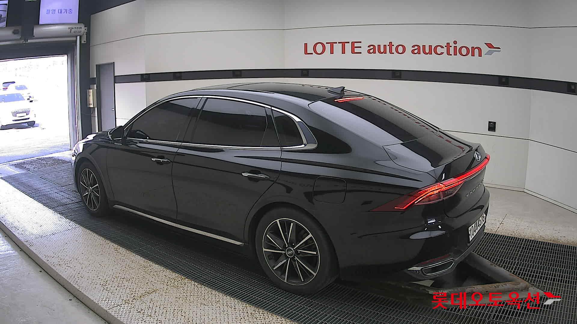 Hyundai Grandeur id 3471647 из Кореи 10