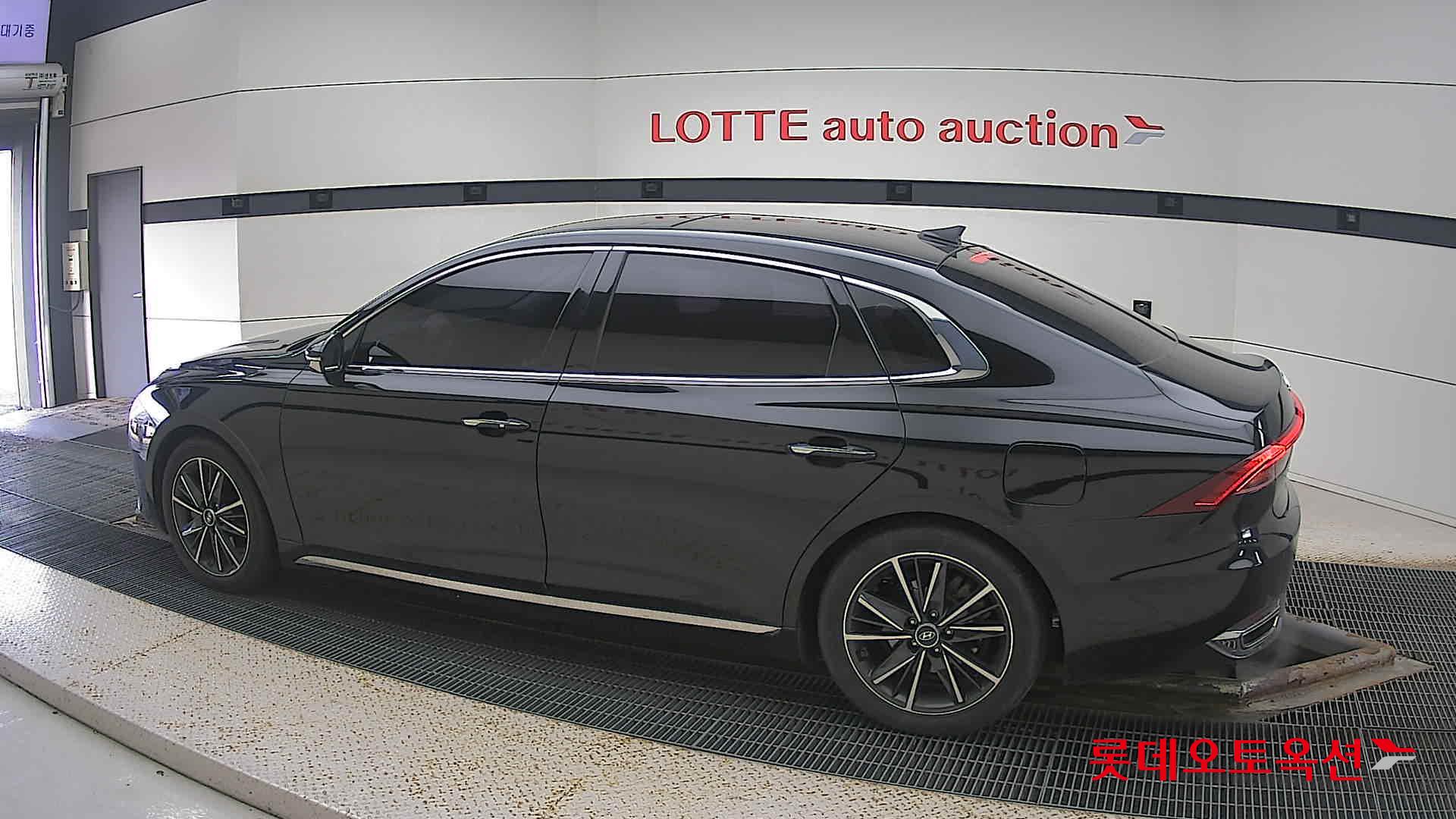 Hyundai Grandeur id 3471647 из Кореи 11