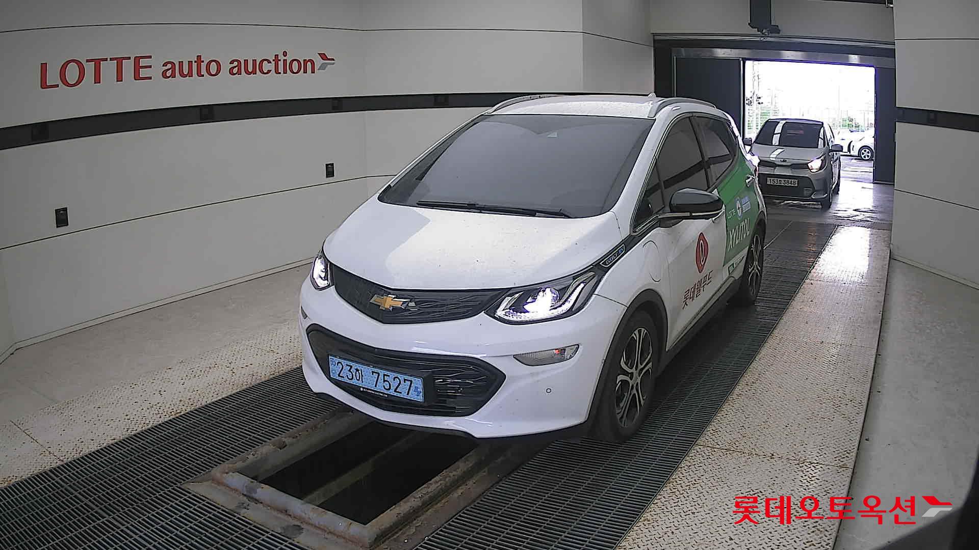 Korea G M Bolt (EV) 2021 Pure White из Кореи