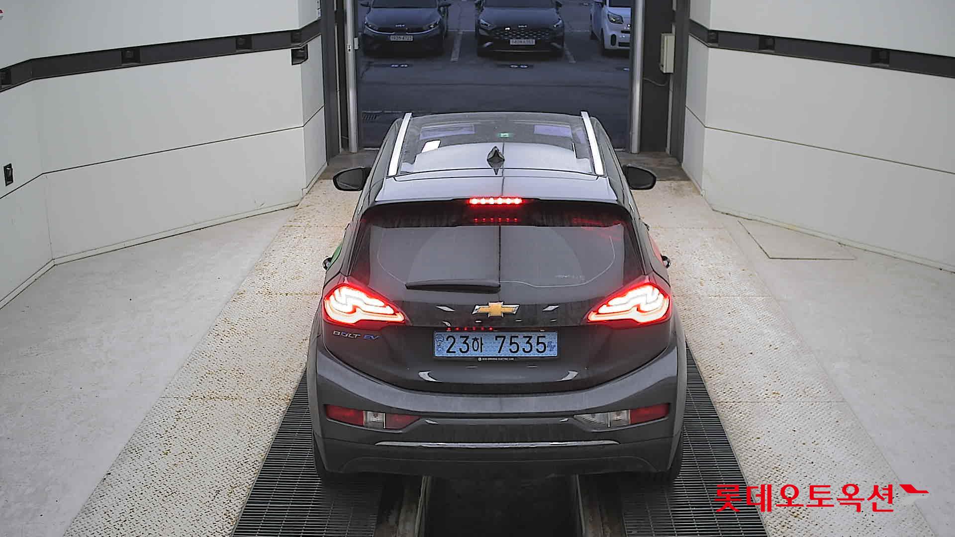 Korea G M Bolt (EV) 2021 Metallic Gray из Кореи, фото 5