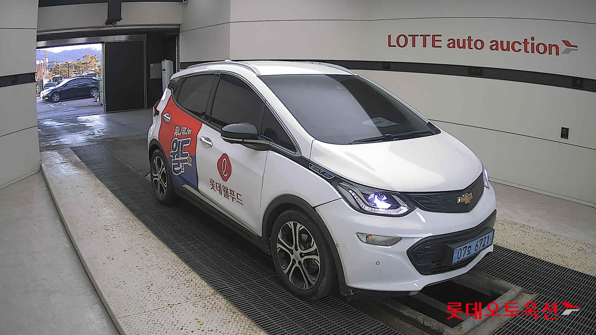 Korea G M Bolt (EV) 2021 Pure White из Кореи, фото 2