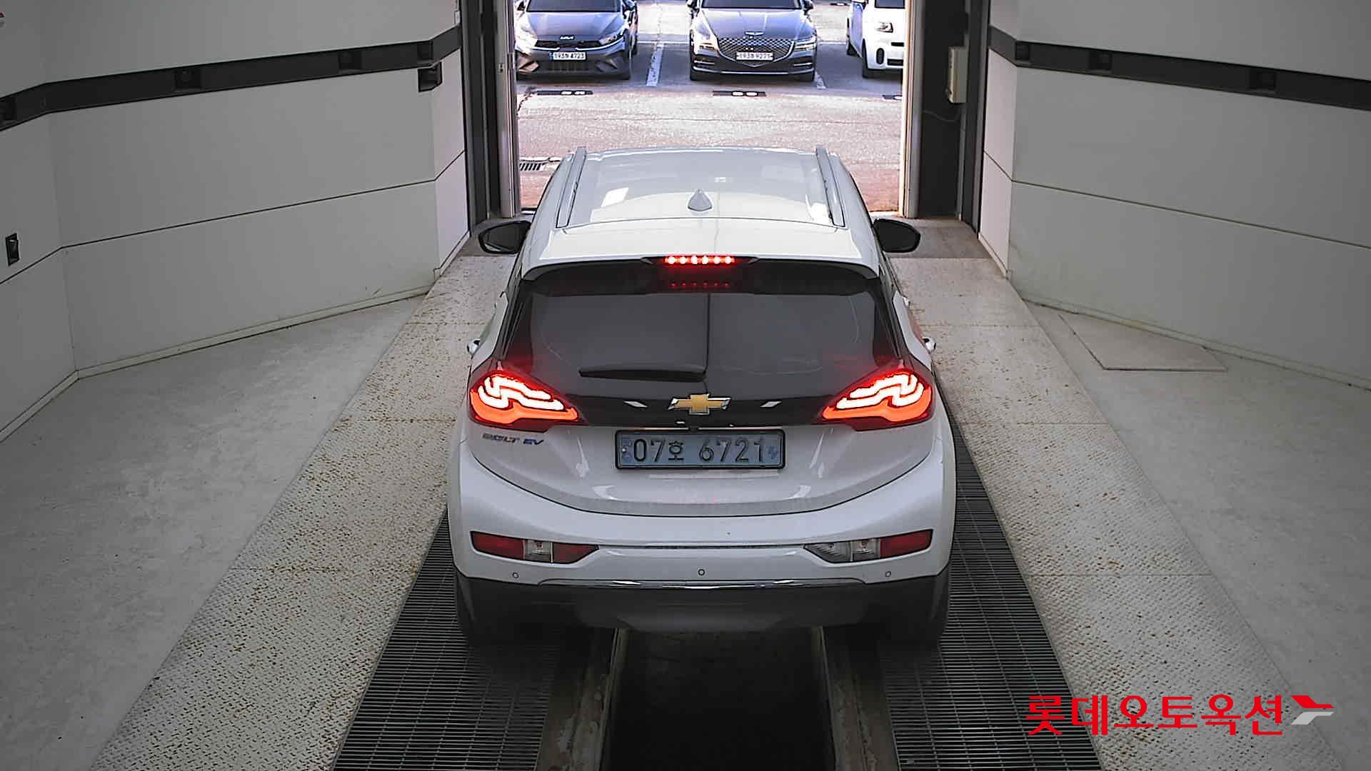 Korea G M Bolt (EV) 2021 Pure White из Кореи, фото 5