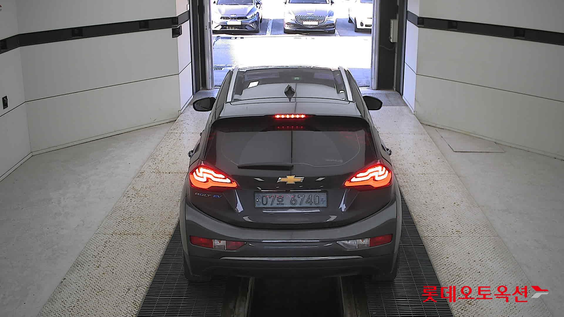 Korea G M Bolt (EV) 2021 Metallic Gray из Кореи, фото 5