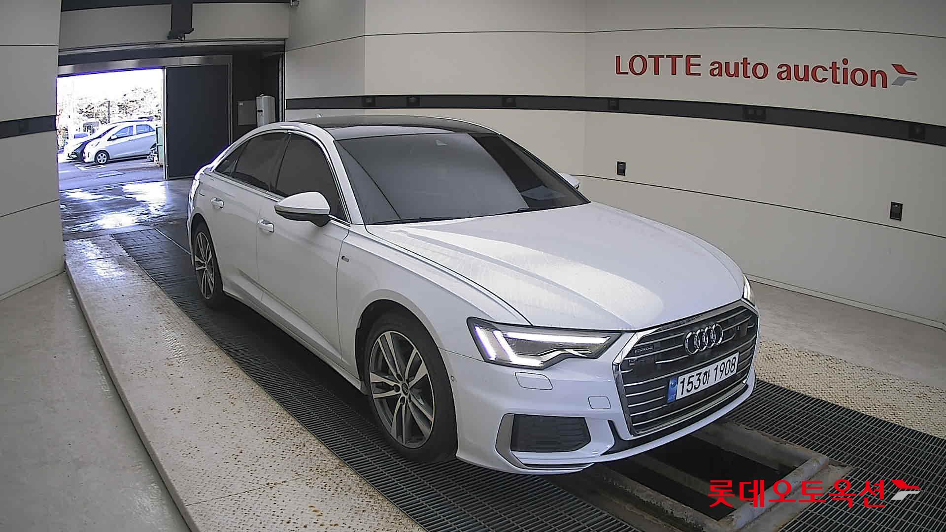Audi A6 45 TFSI quattro 2021 GLACIER WHITE,METALLIC [AUDI] из Кореи, фото 2