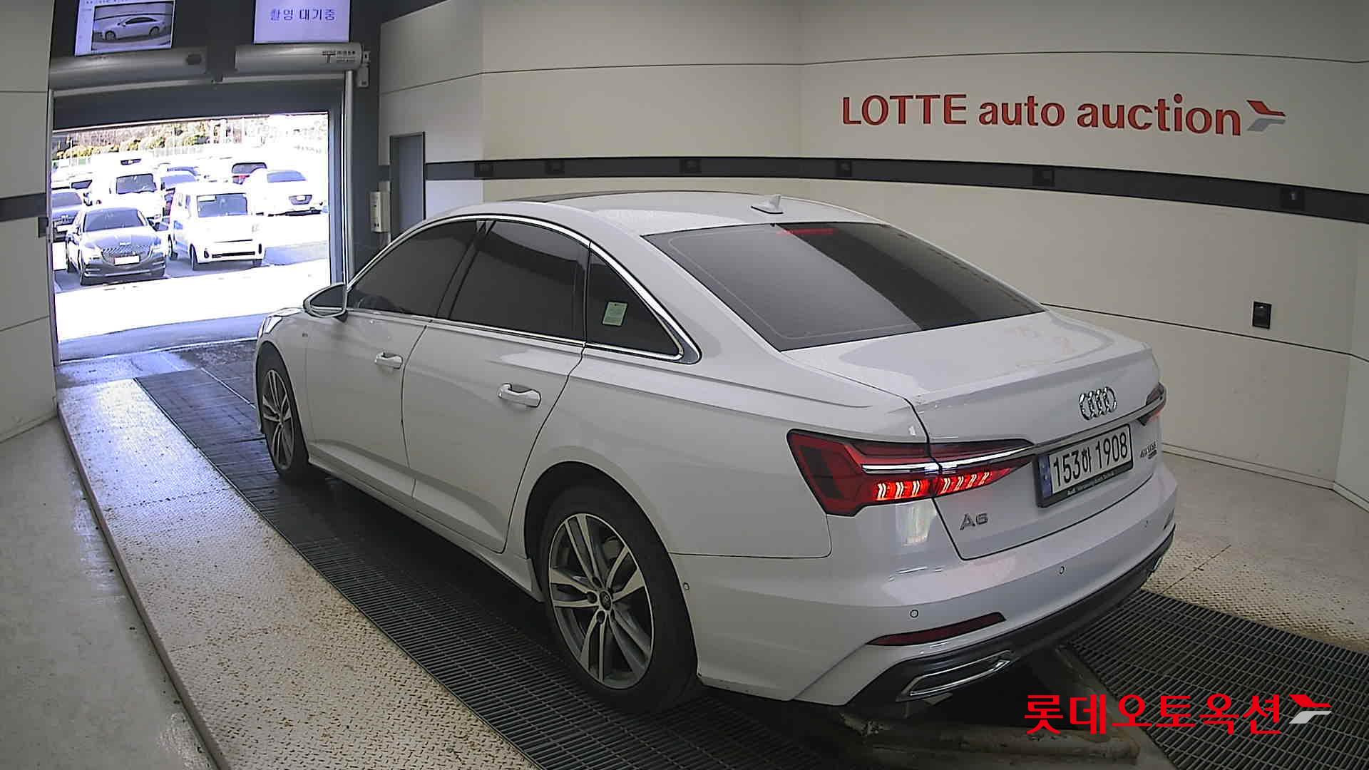 Audi A6 45 TFSI quattro 2021 GLACIER WHITE,METALLIC [AUDI] из Кореи, фото 6