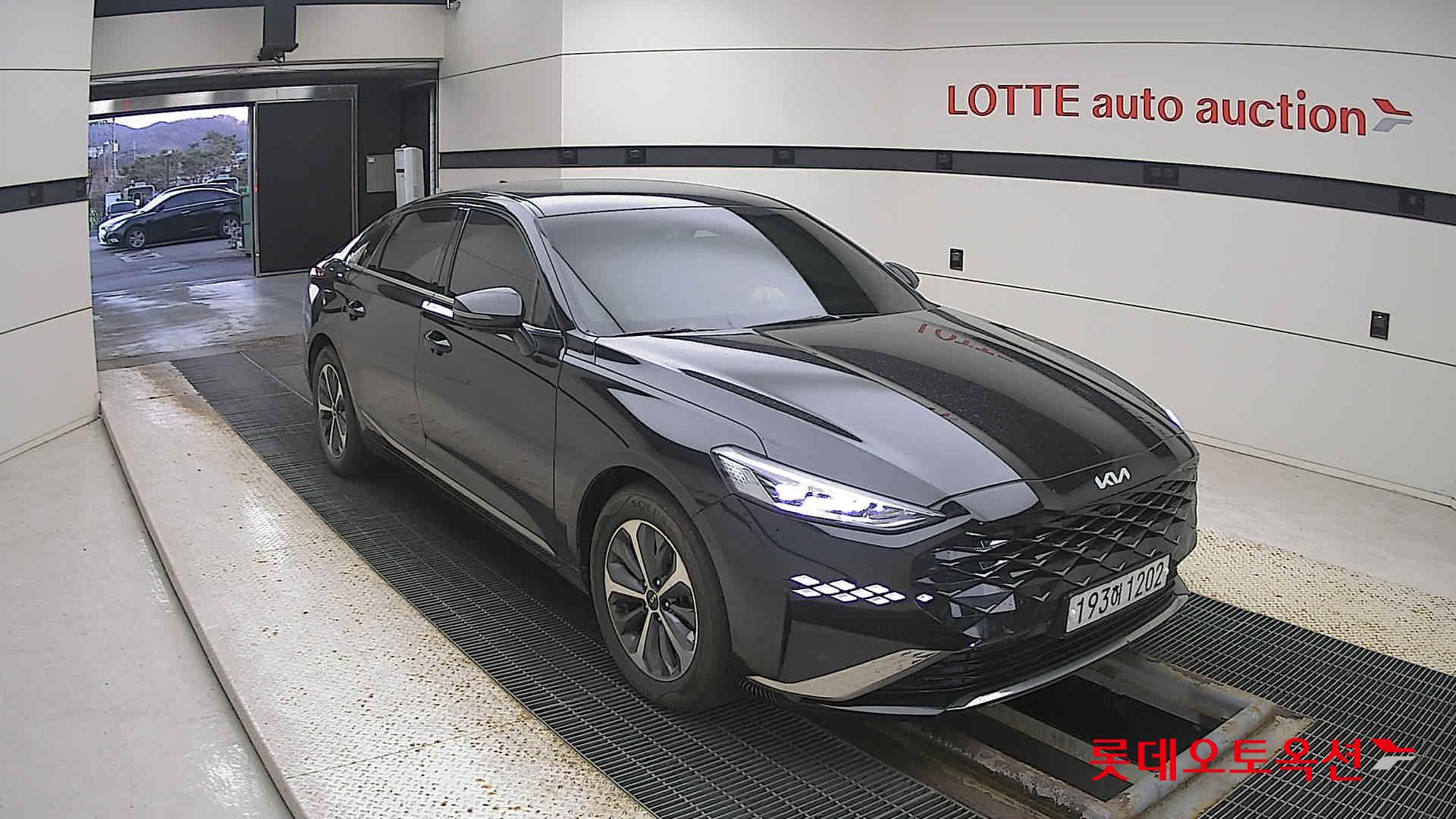Kia K8 Hybrid 2022 Aurora Black Pearl из Кореи, фото 2