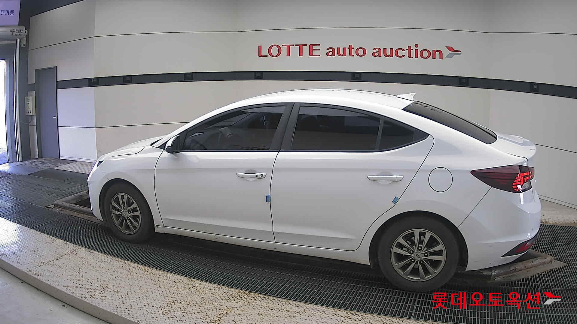 Hyundai Avante id 3476510 из Кореи 11