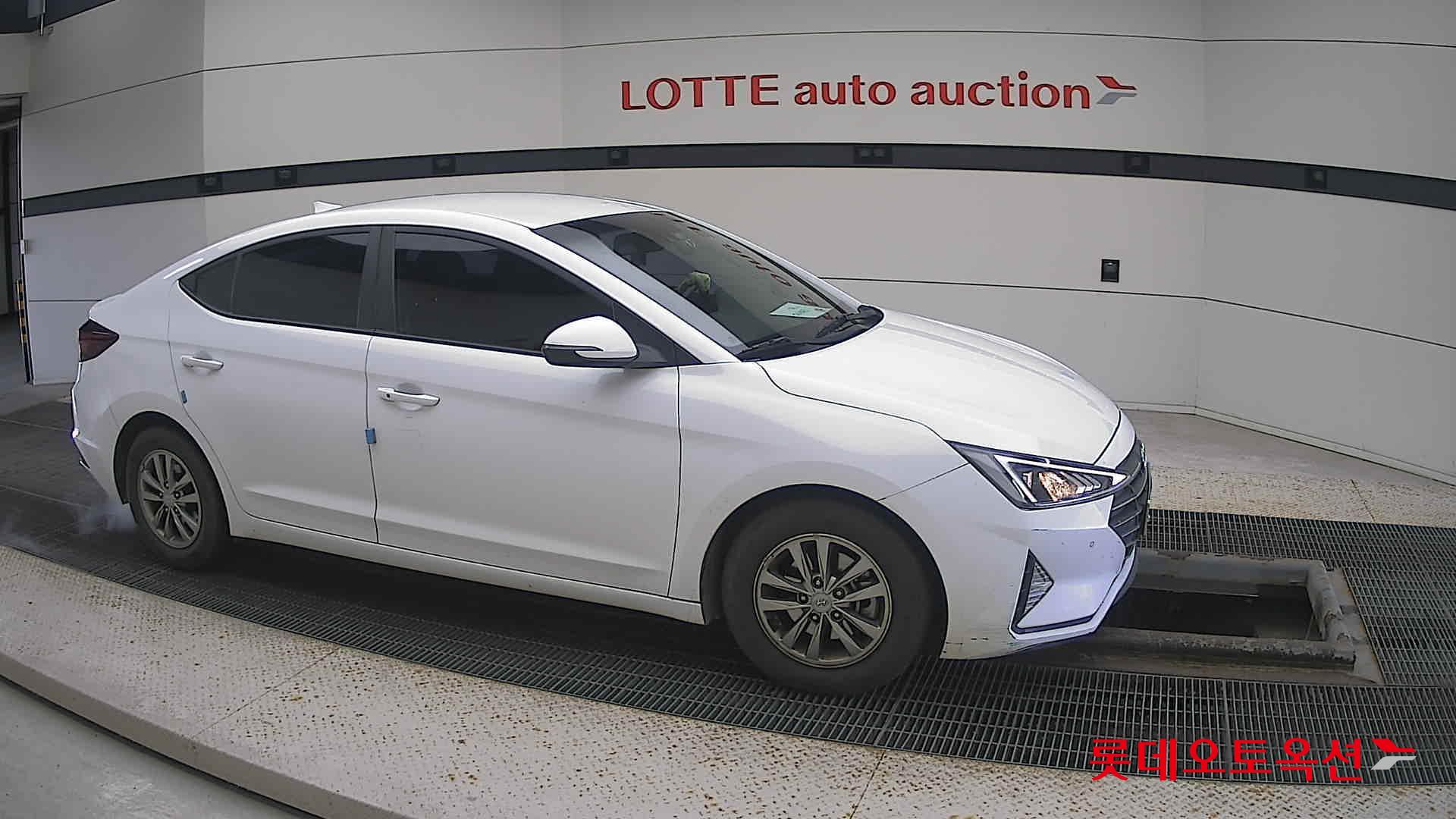 Hyundai Avante id 3476510 из Кореи 17