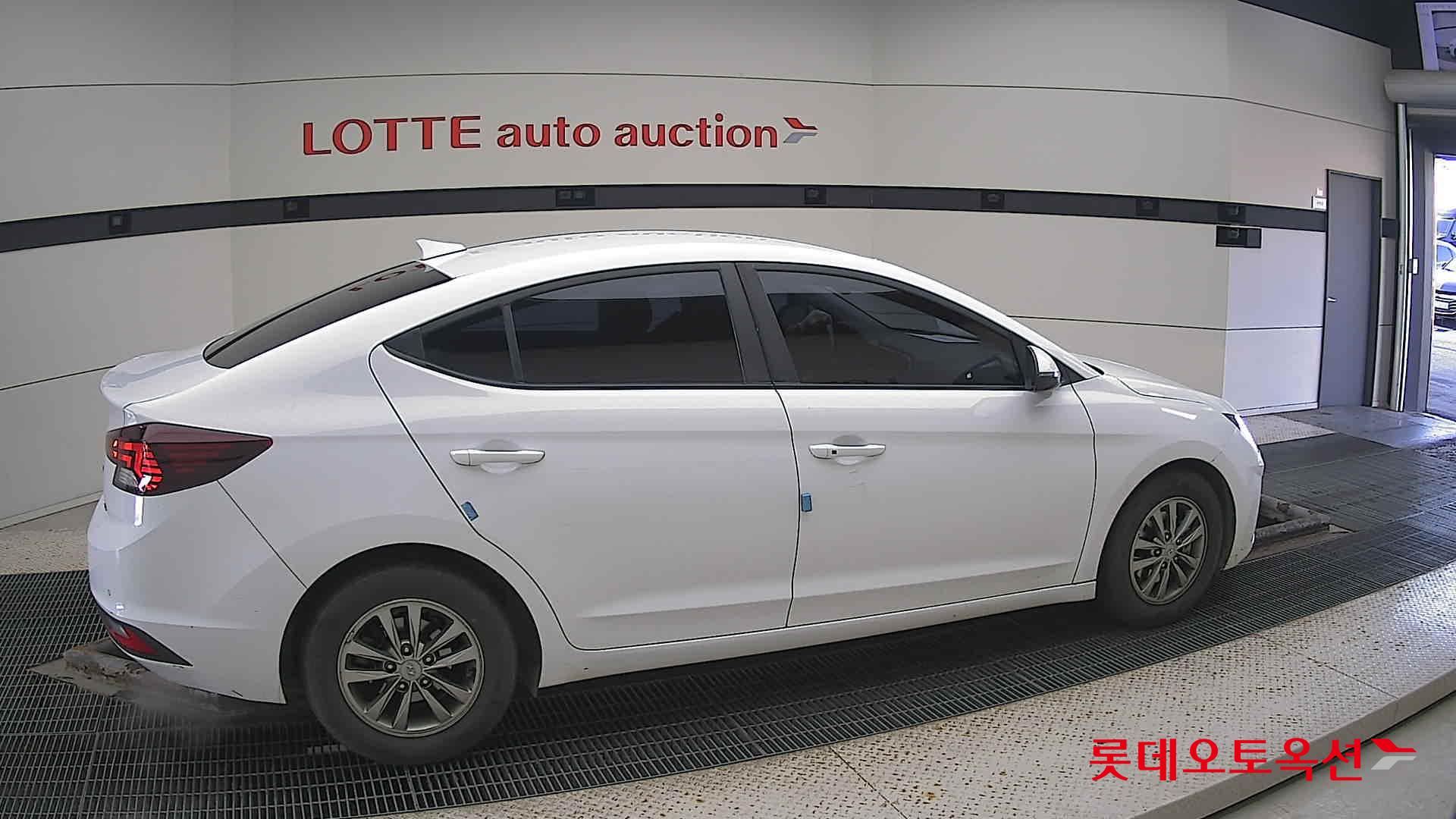 Hyundai Avante id 3476510 из Кореи 18