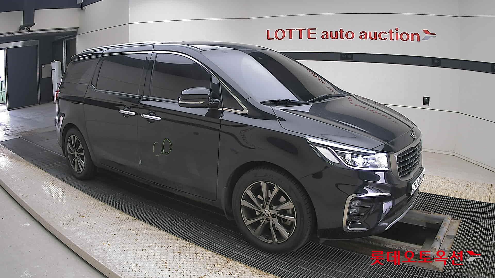 Kia Carnival id 3466778 из Кореи 16