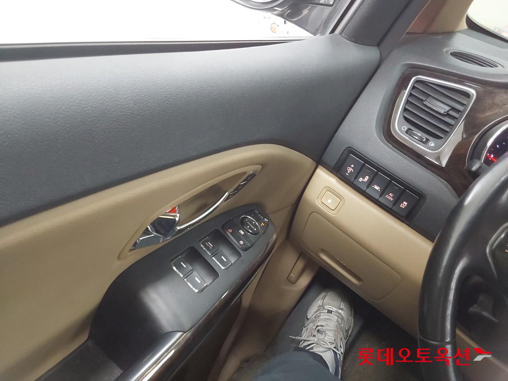 Kia Carnival id 3466778 из Кореи 28