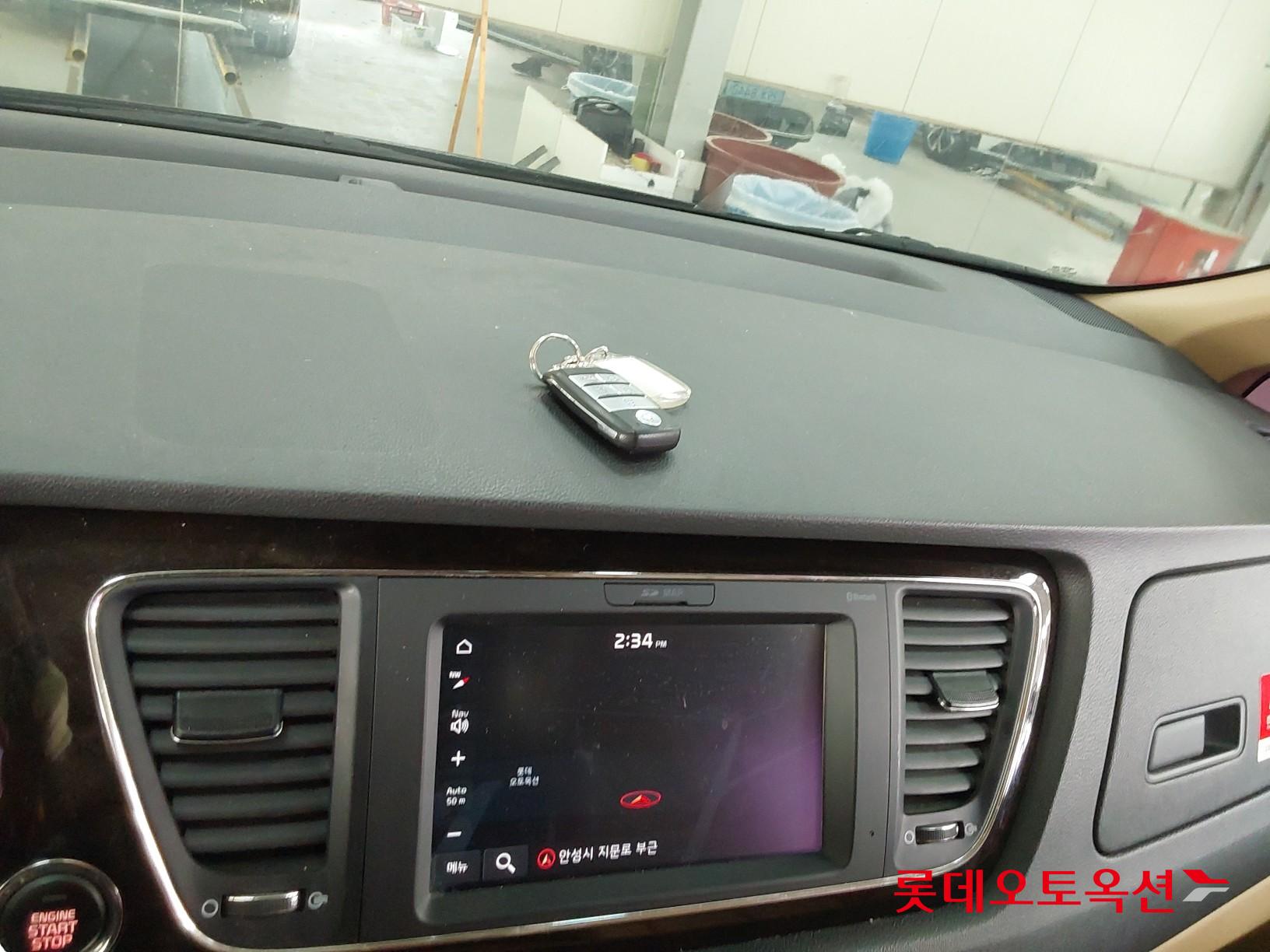 Kia Carnival id 3466778 из Кореи 31