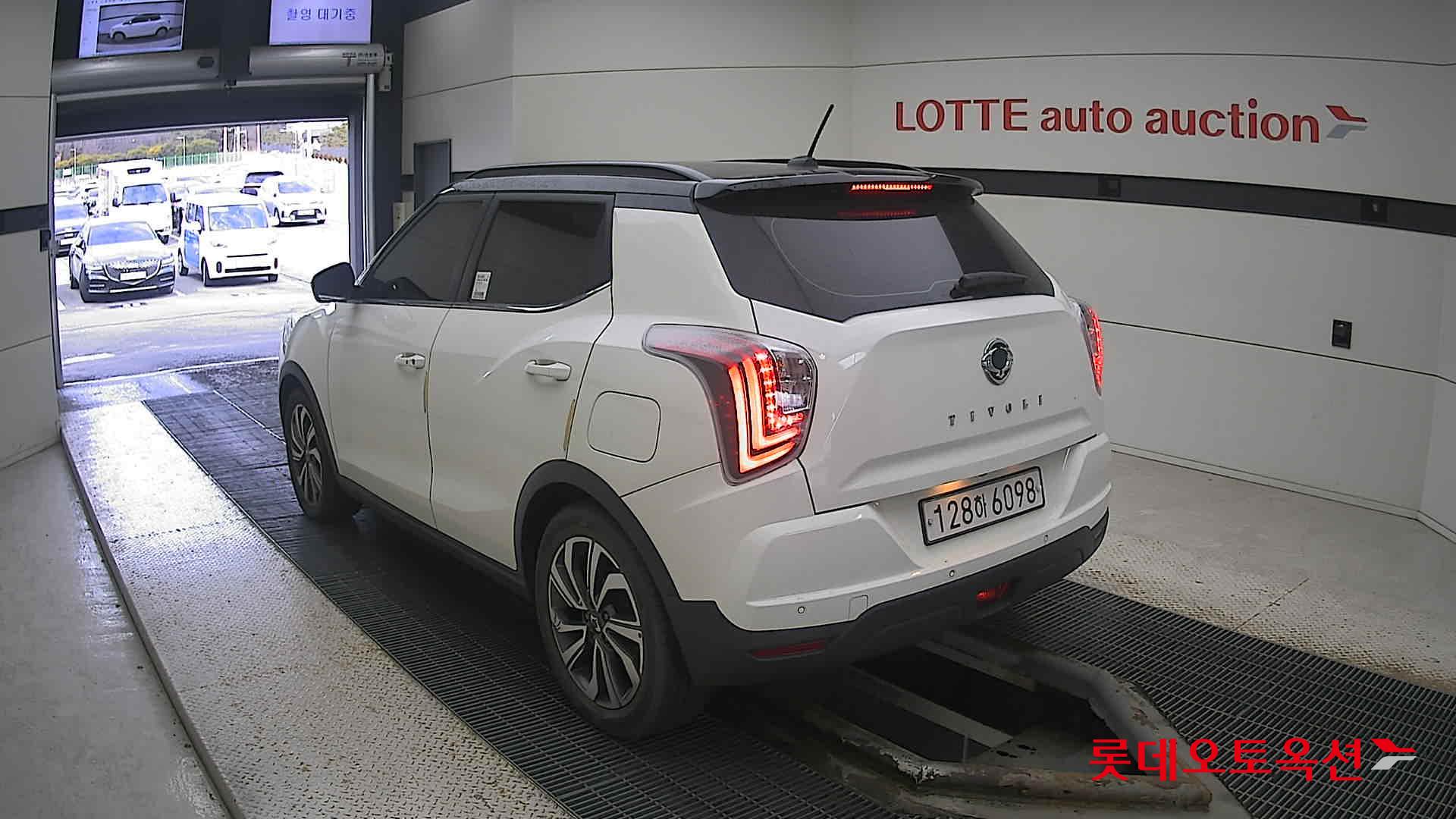 SsangYong Tivoli 2020 Grand White из Кореи, фото 6
