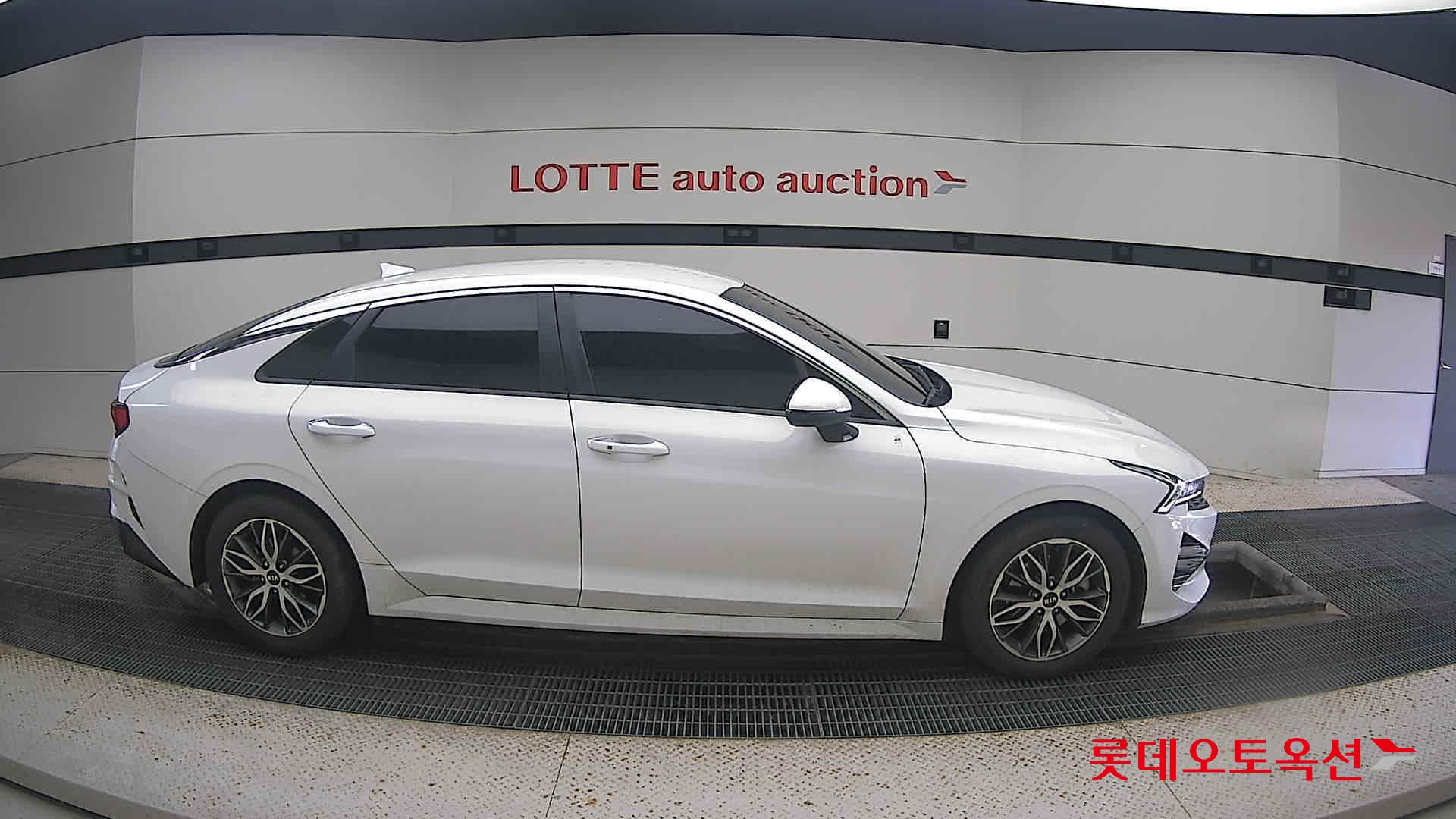 Kia K5 2021 Snow White Pearl (optional) из Кореи, фото 3