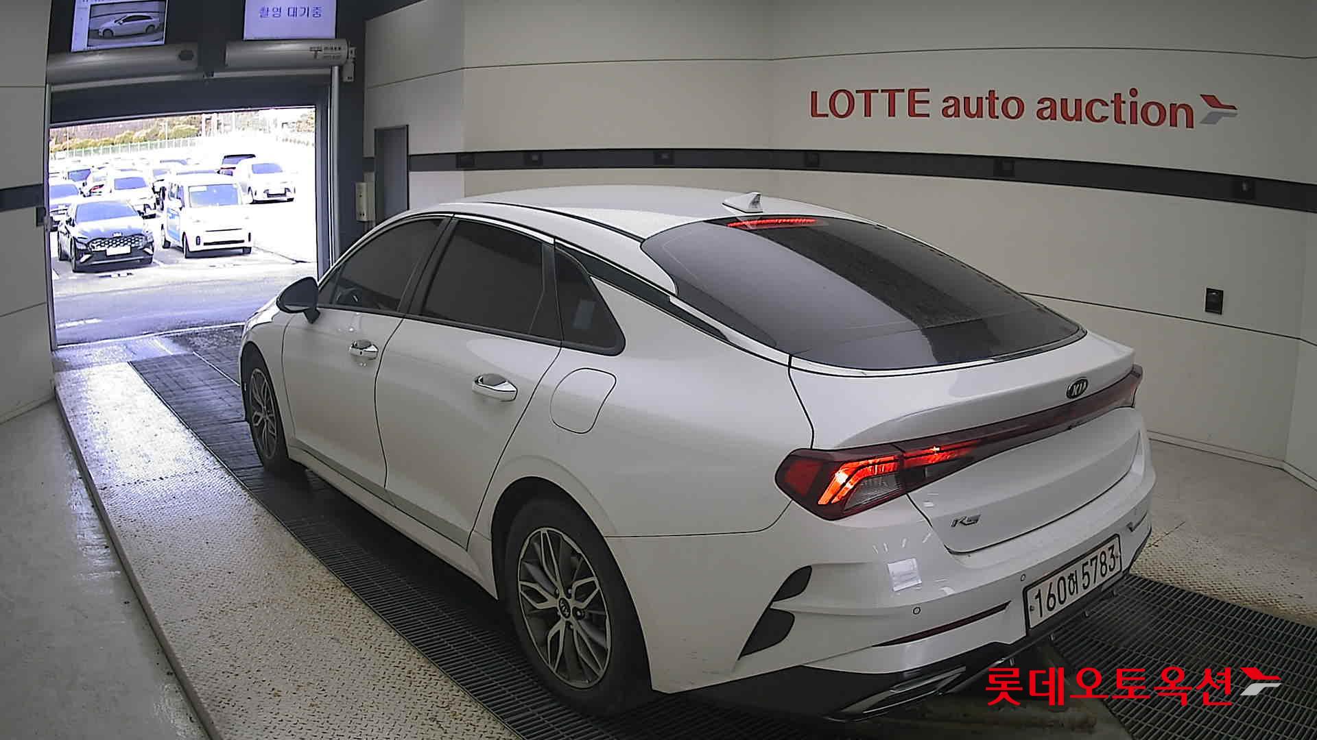 Kia K5 2021 Snow White Pearl (optional) из Кореи, фото 6