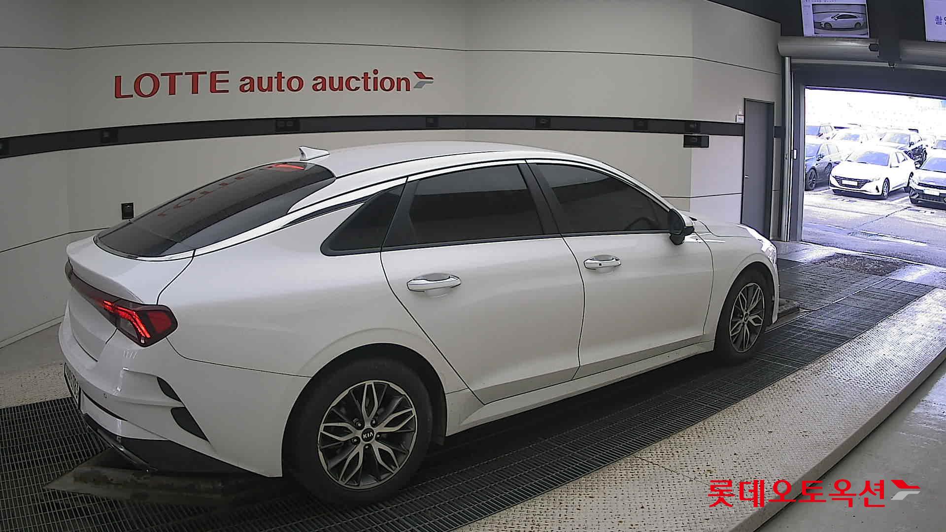 Kia K5 id 3466793 из Кореи 19