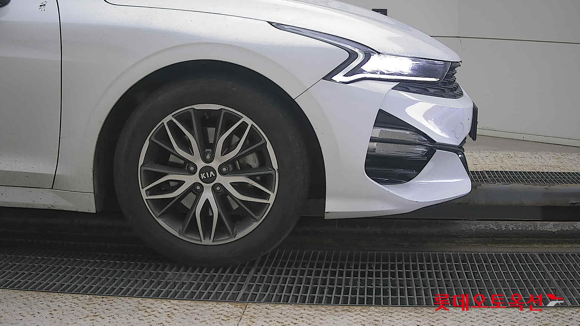 Kia K5 id 3466793 из Кореи 23