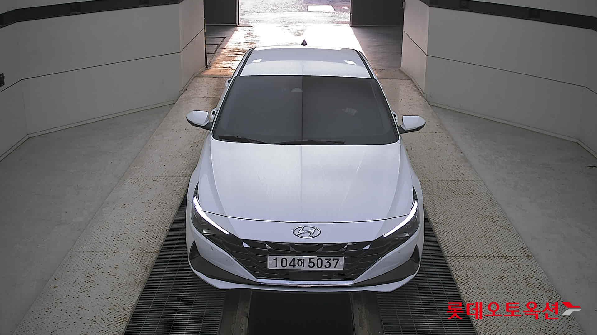 Hyundai Avante Hybrid id 3466775 из Кореи 8