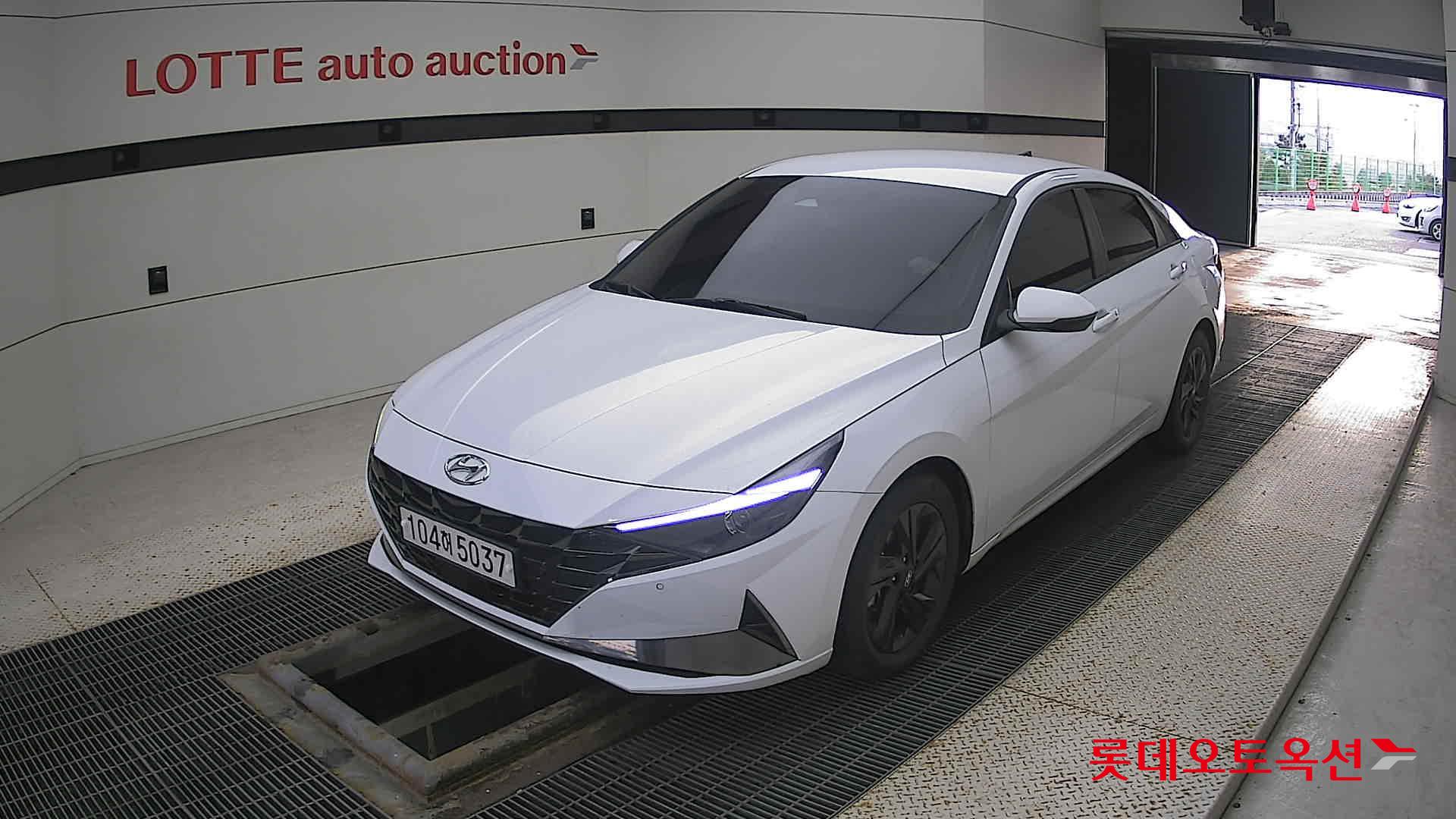 Hyundai Avante Hybrid id 3466775 из Кореи 14