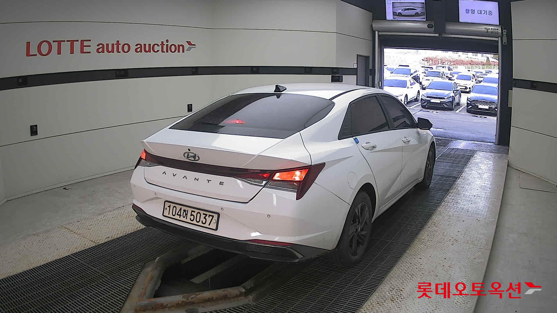 Hyundai Avante Hybrid id 3466775 из Кореи 20