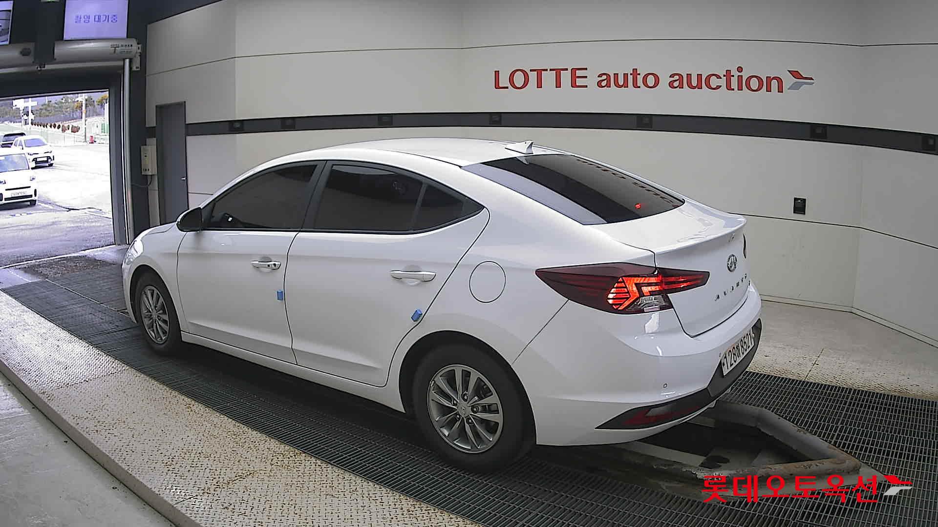 Hyundai Avante id 3466808 из Кореи 10