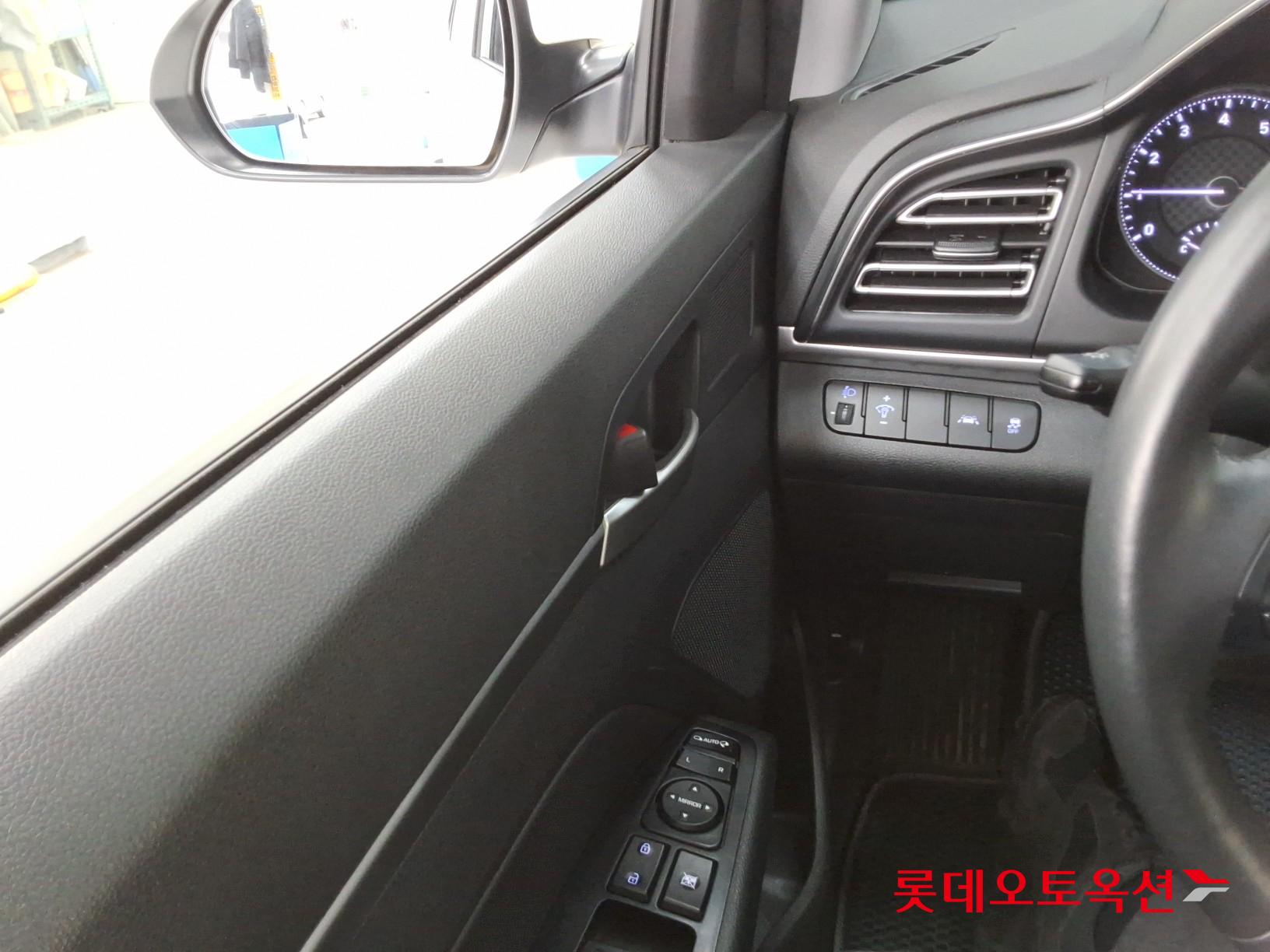 Hyundai Avante id 3466808 из Кореи 28