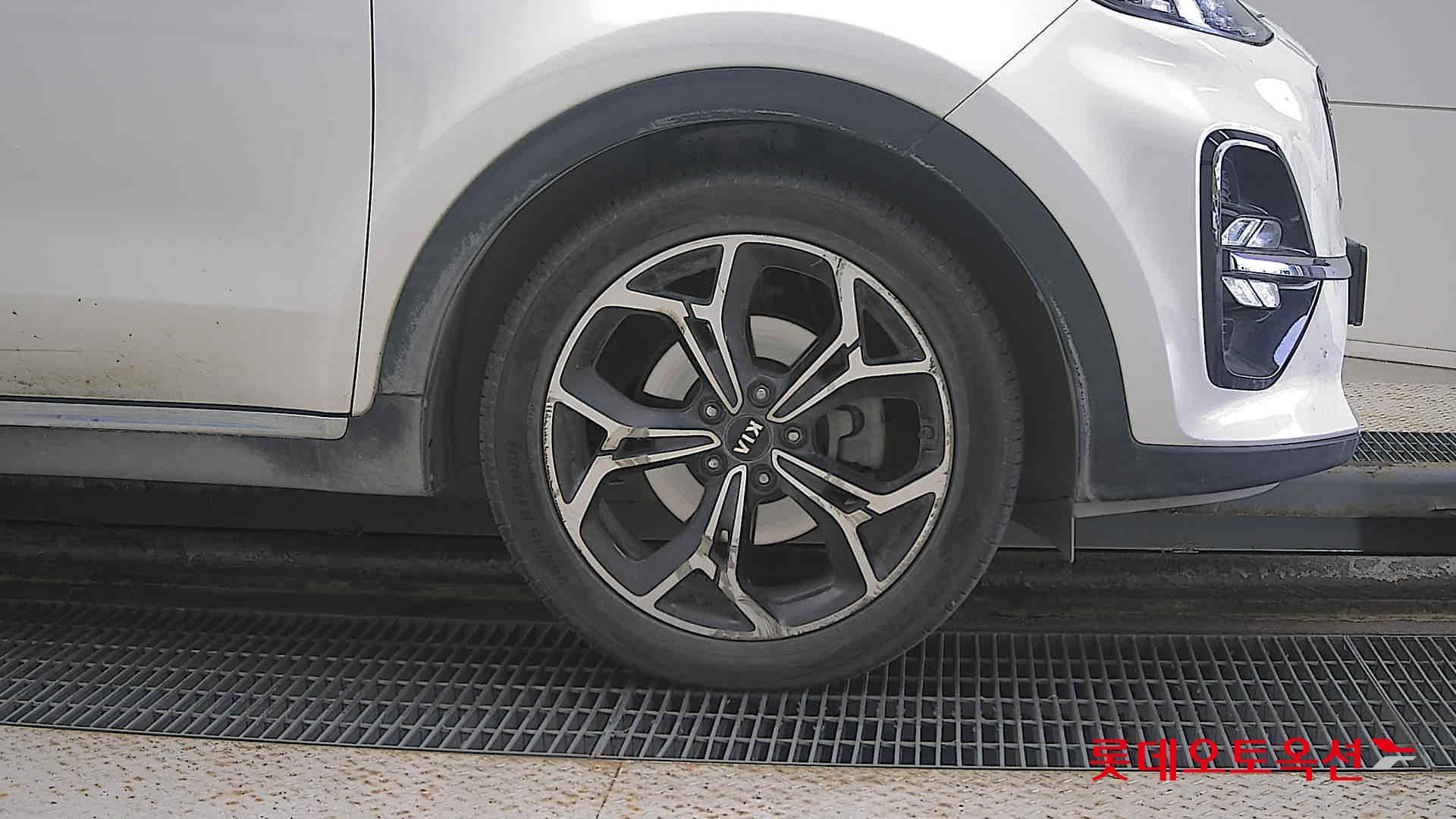 Kia Sportage id 3466834 из Кореи 23