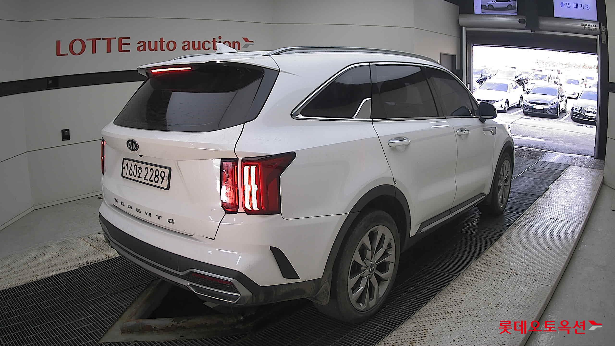 Kia Sorento 2021 Snow White Pearl (optional) из Кореи, фото 4