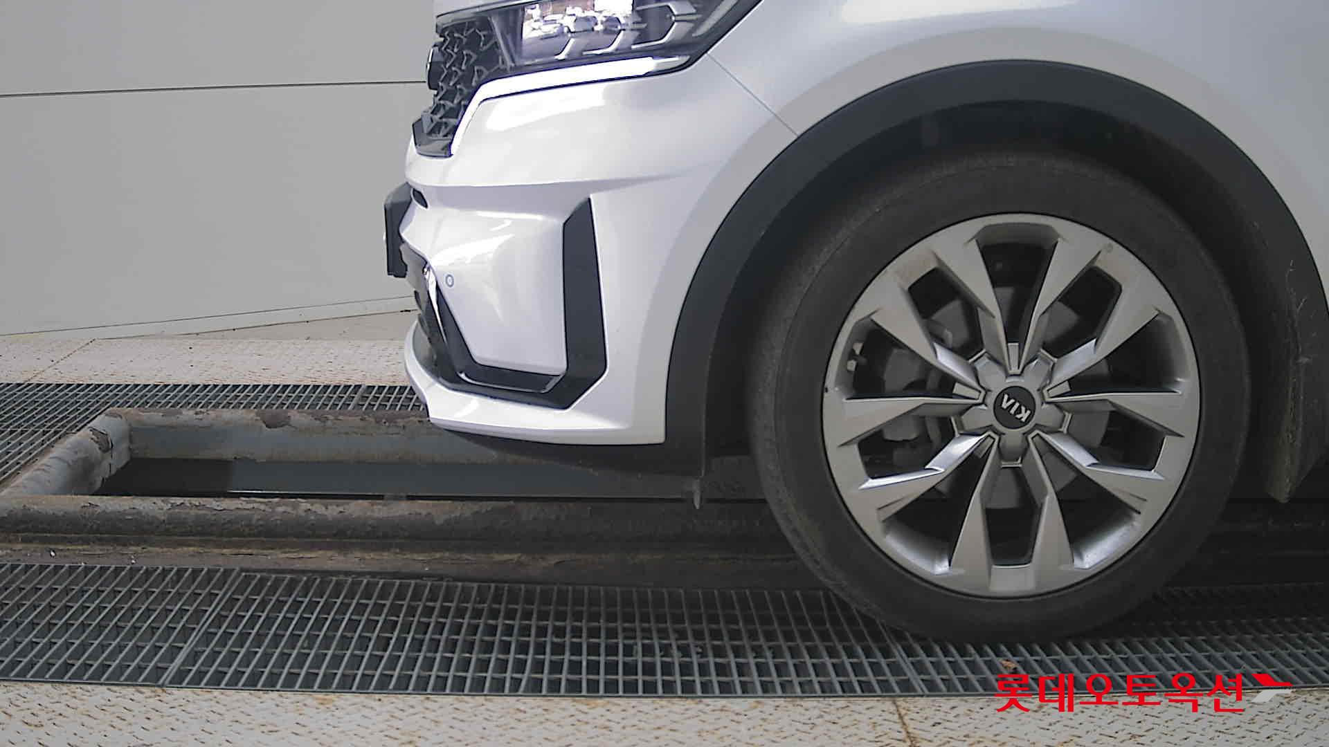 Kia Sorento id 3461977 из Кореи 21