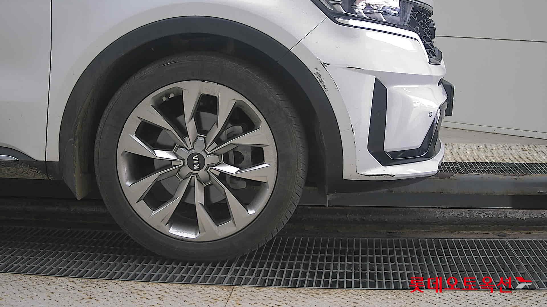 Kia Sorento id 3461977 из Кореи 23