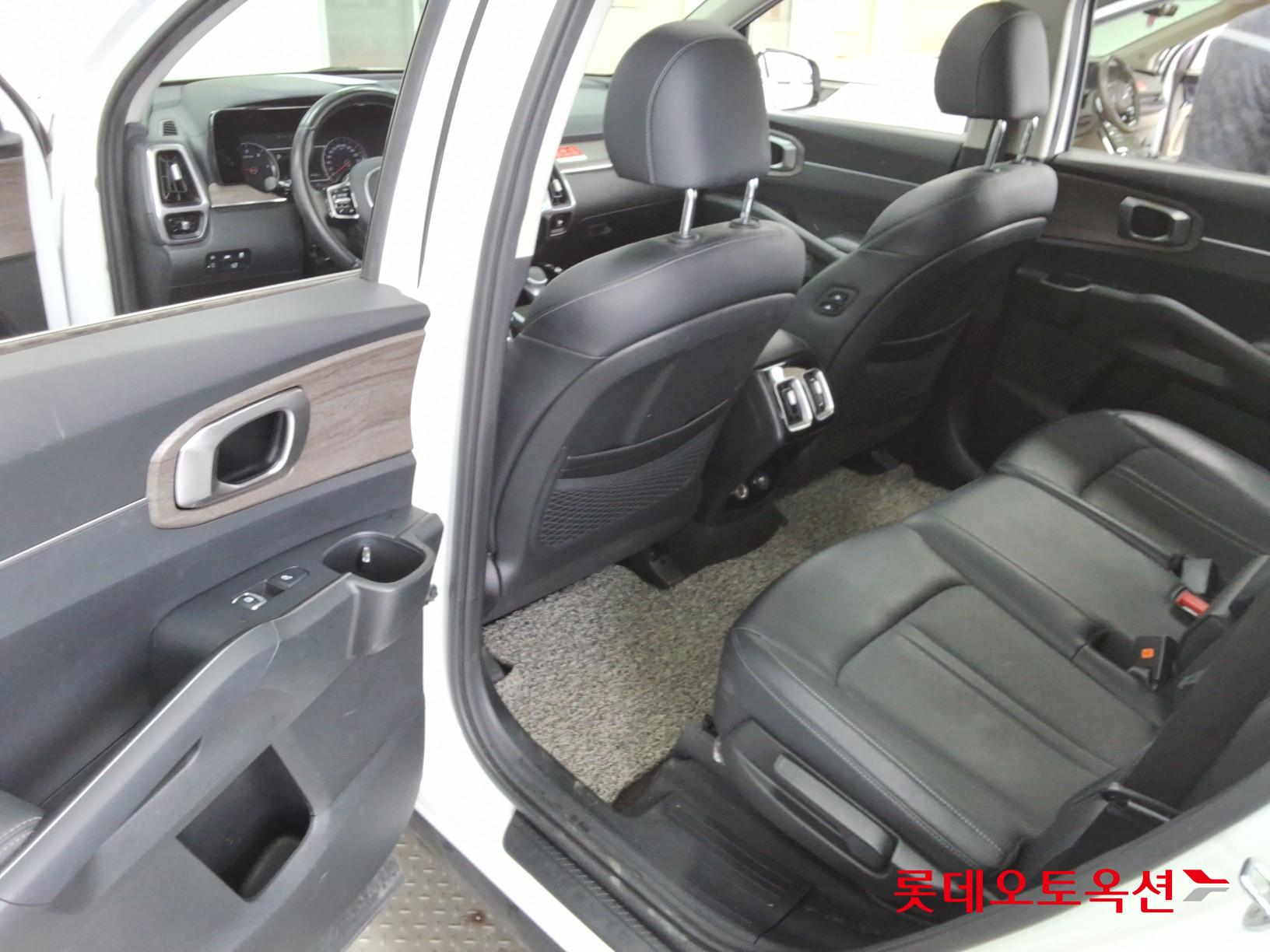 Kia Sorento id 3461977 из Кореи 36