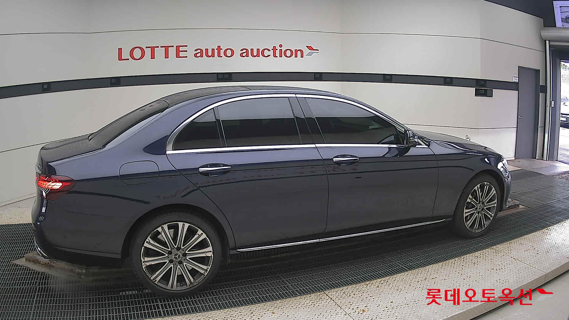 Mercedes-Benz Mercedes-Benz E450 4MATIC id 3462007 из Кореи 18