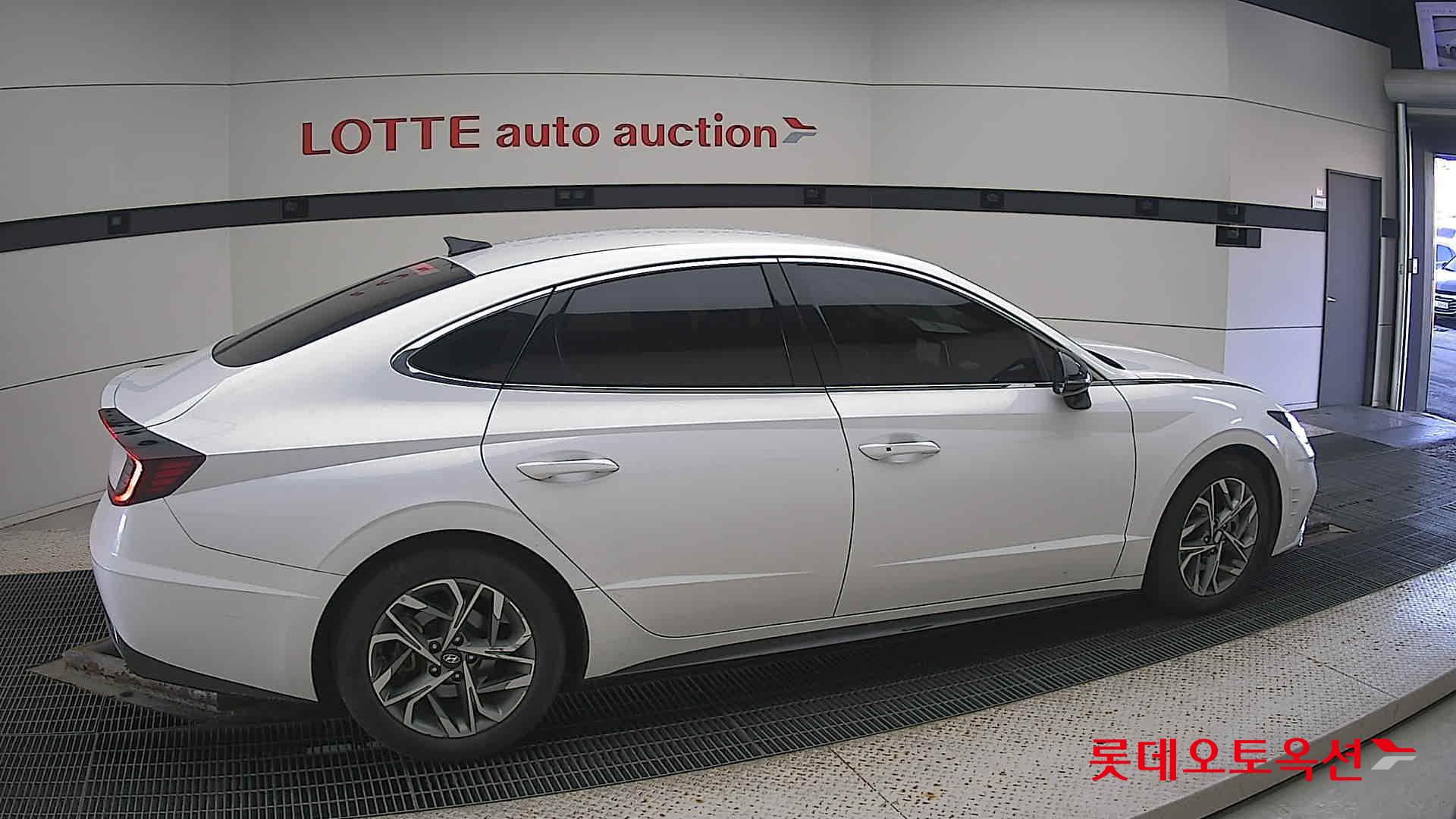 Hyundai Sonata id 3461939 из Кореи 18