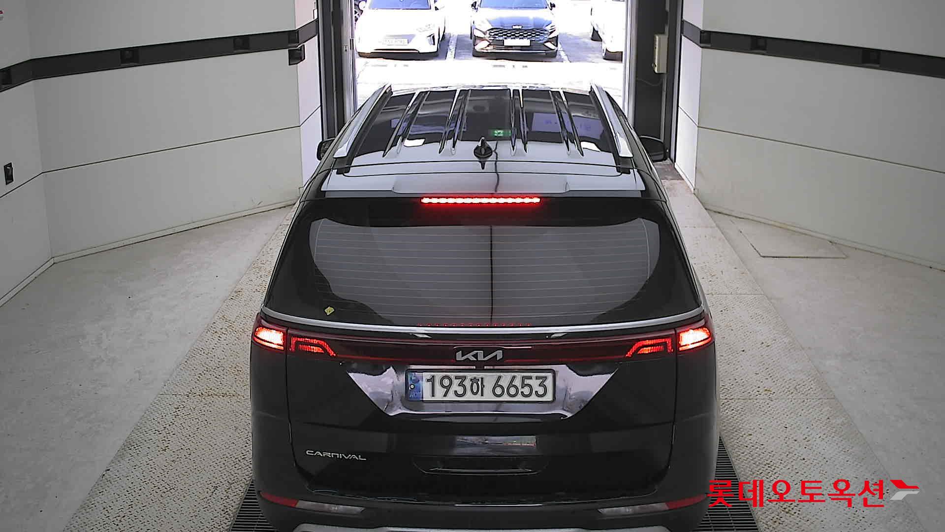 Kia Carnival 2022 Aurora Black Pearl из Кореи, фото 5