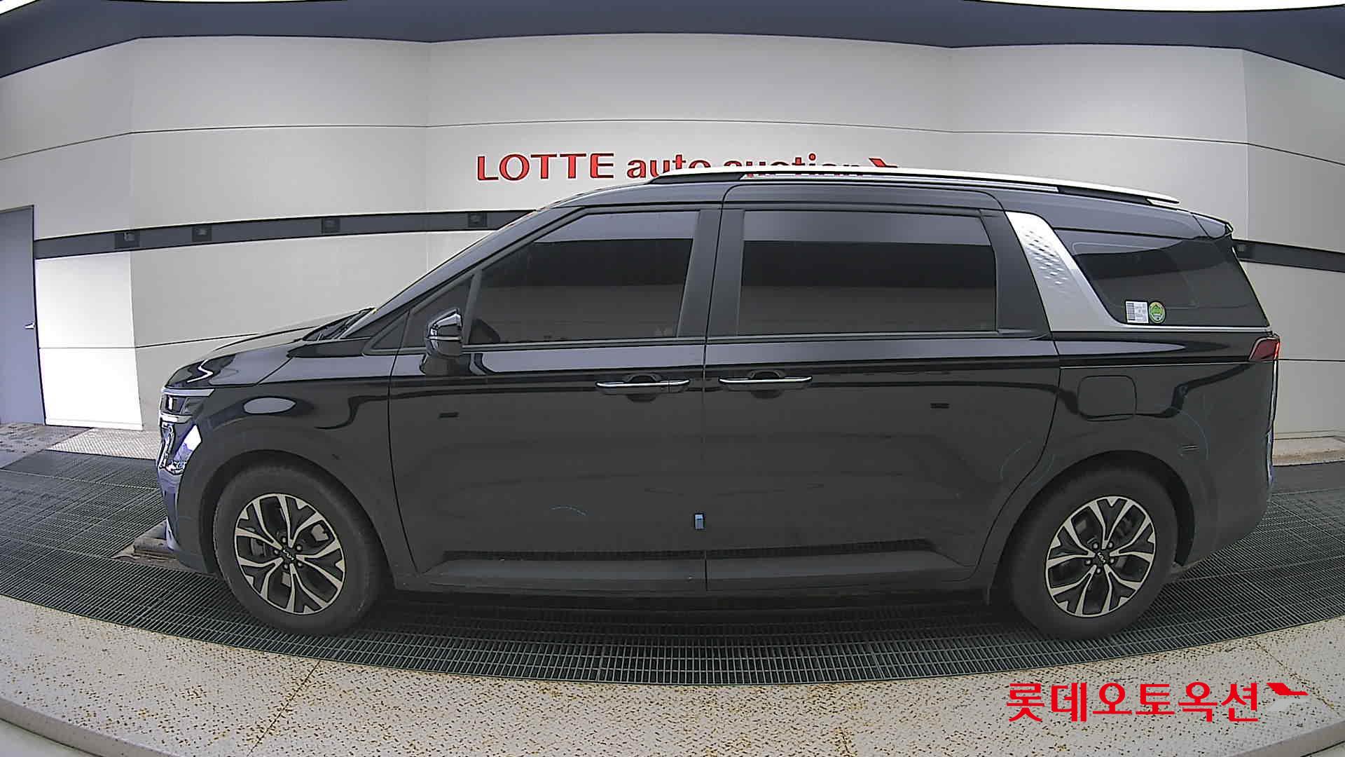 Kia Carnival id 3471556 из Кореи 7