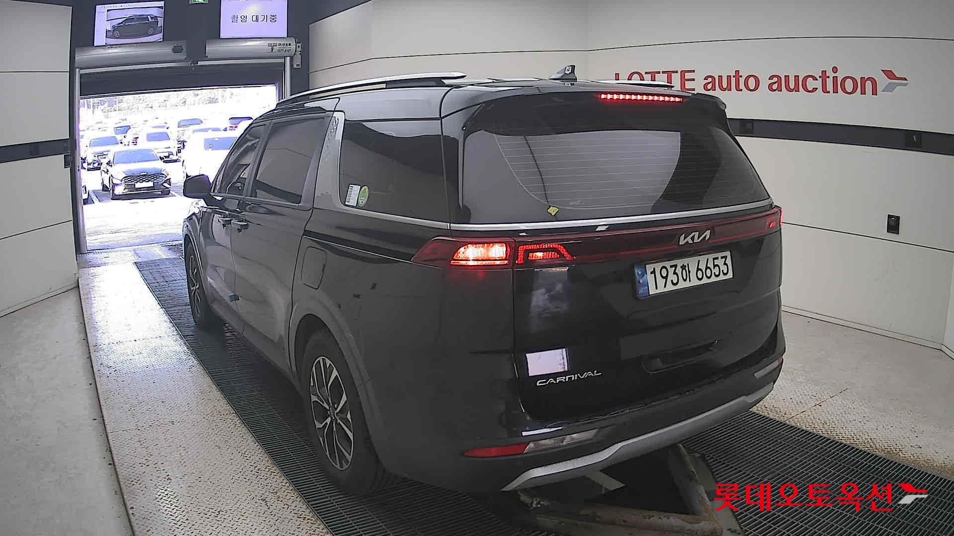 Kia Carnival id 3471556 из Кореи 9