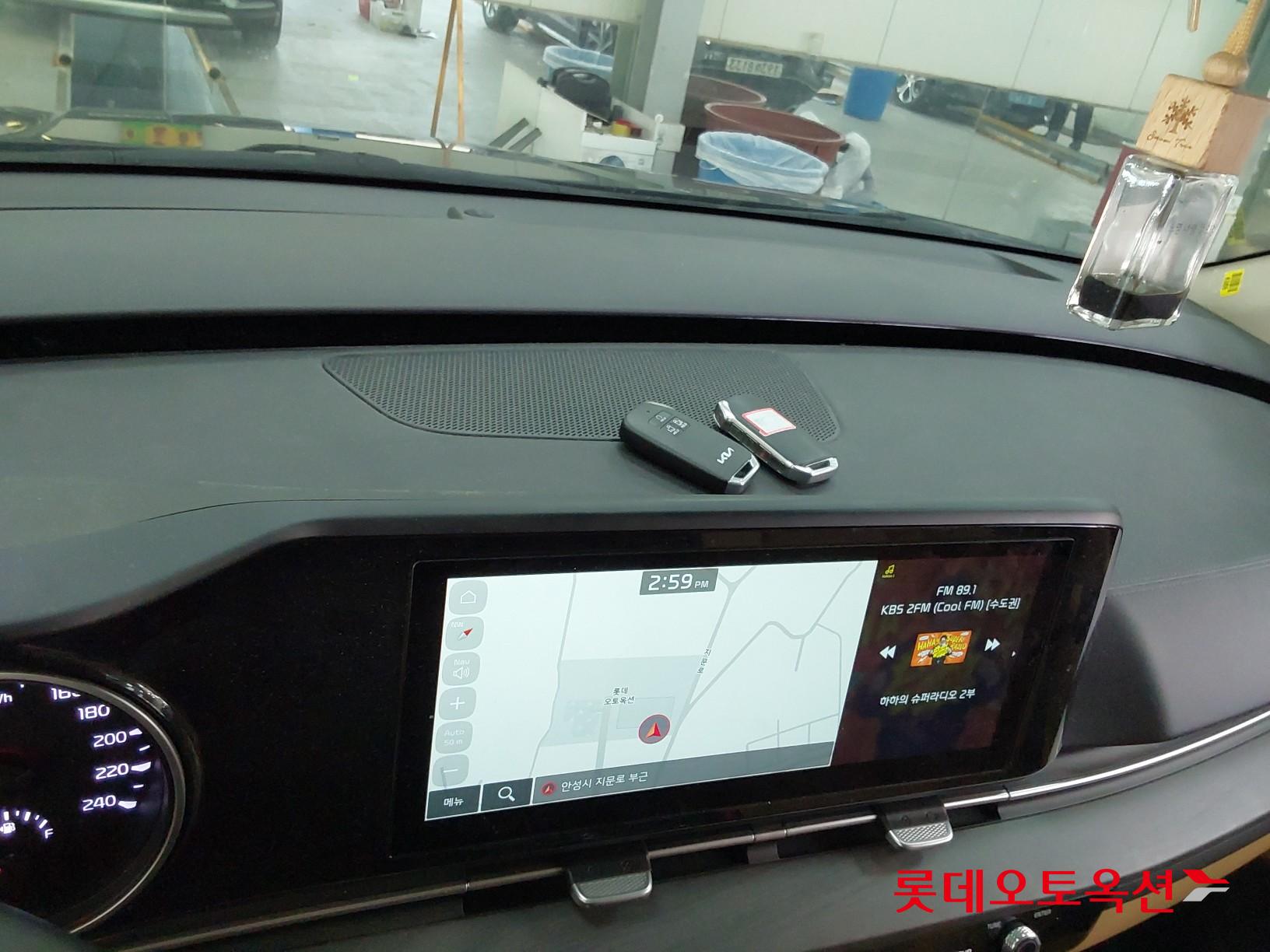 Kia Carnival id 3471556 из Кореи 31