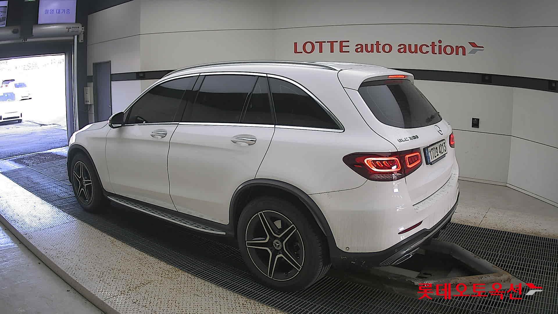 Mercedes-Benz Mercedes-Benz GLC300 4MATIC id 3462008 из Кореи 10