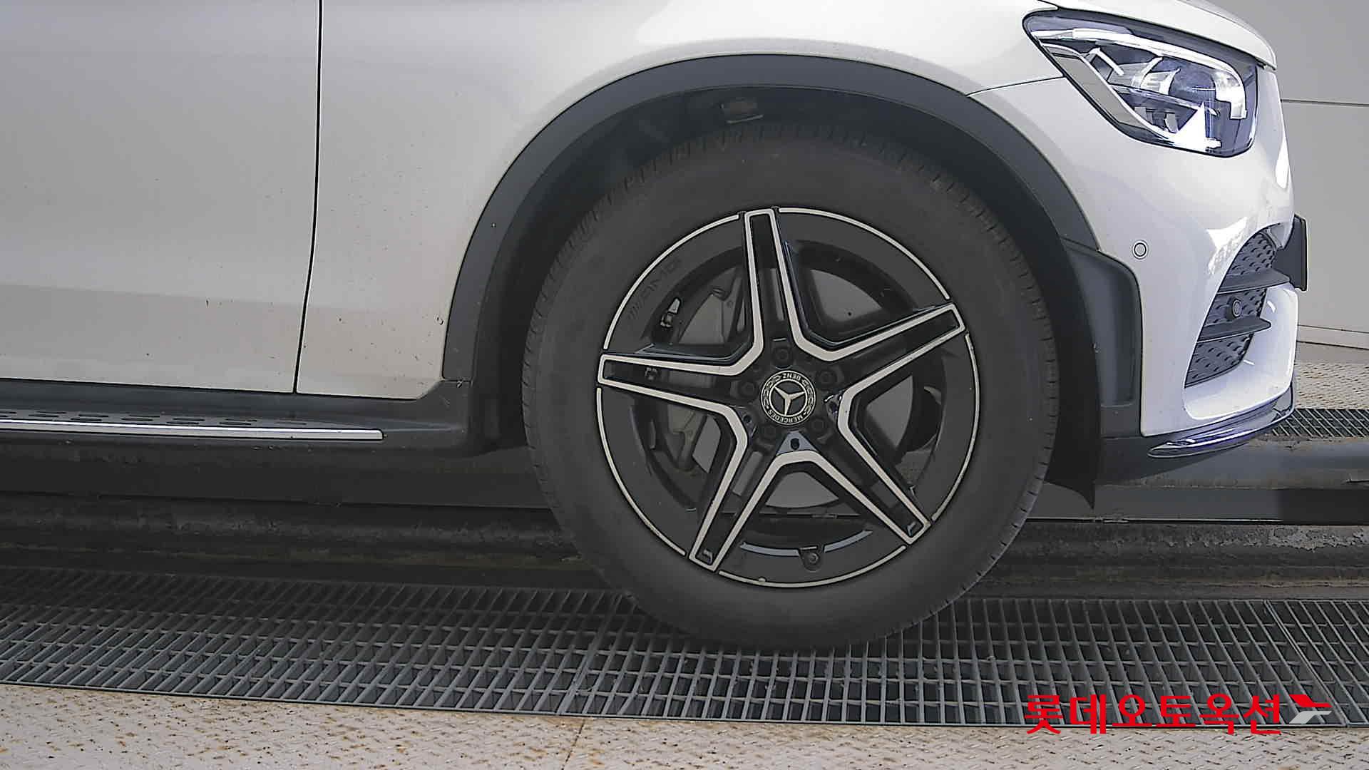 Mercedes-Benz Mercedes-Benz GLC300 4MATIC id 3462008 из Кореи 23