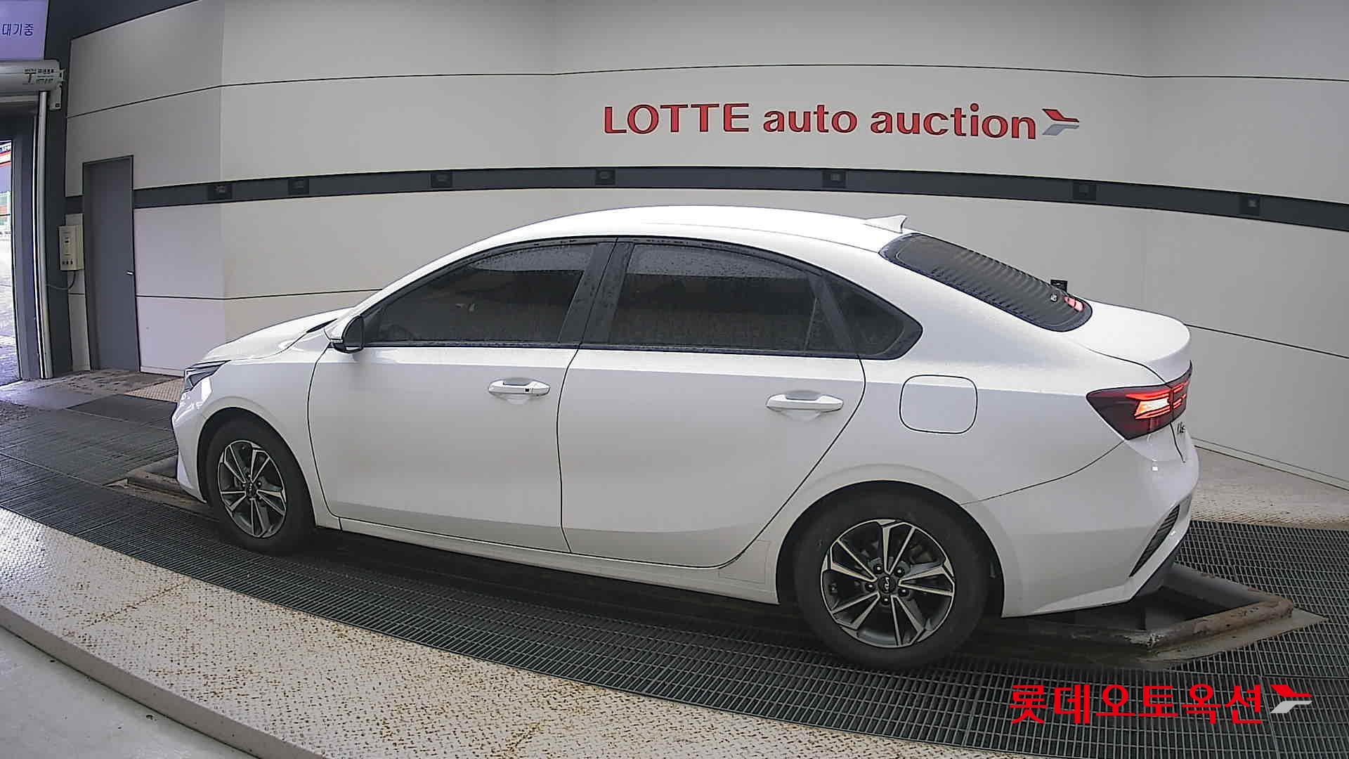 Kia K3 id 3461991 из Кореи 11