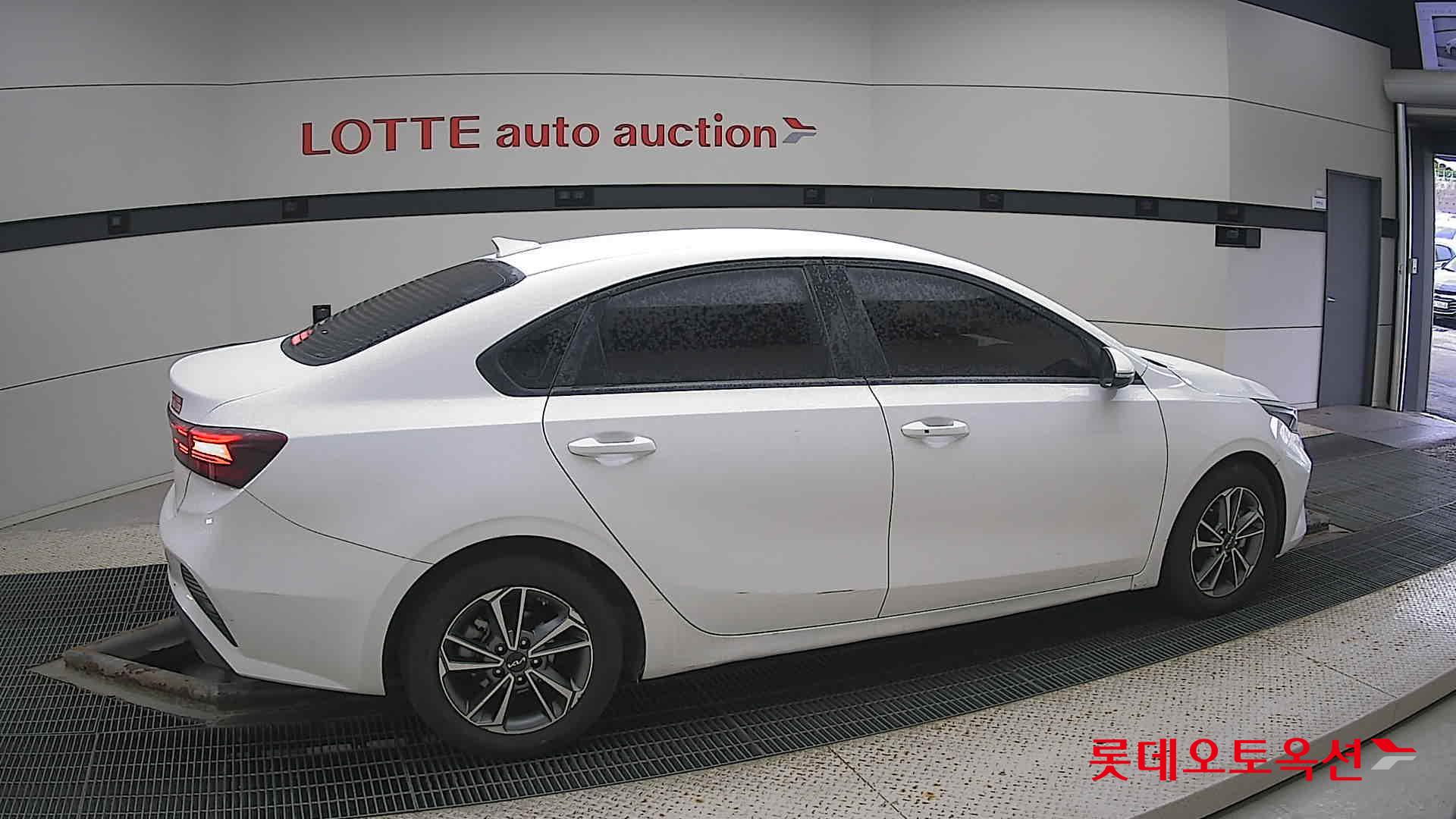 Kia K3 id 3461991 из Кореи 18