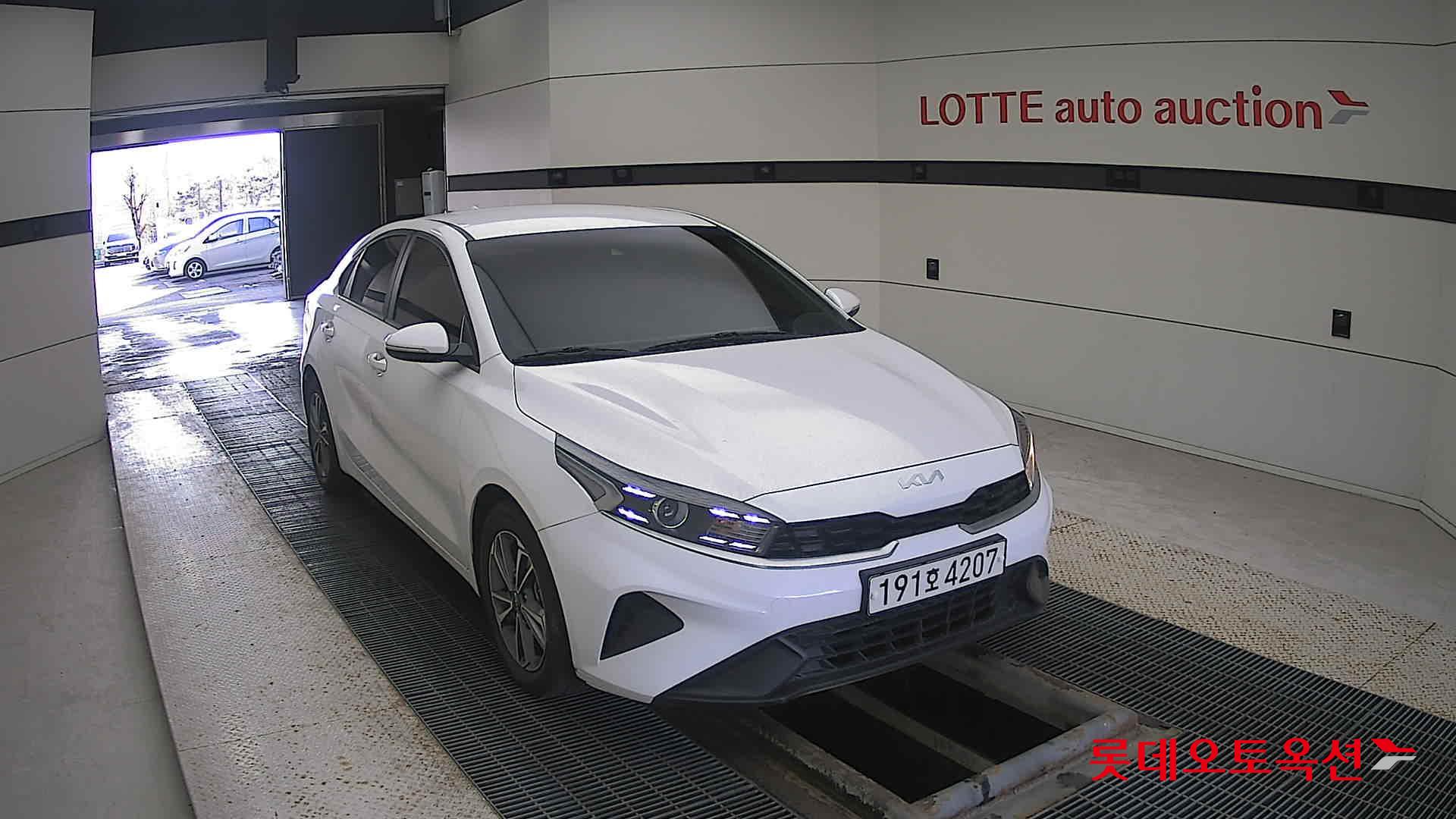 Kia K3 id 3461946 из Кореи 15