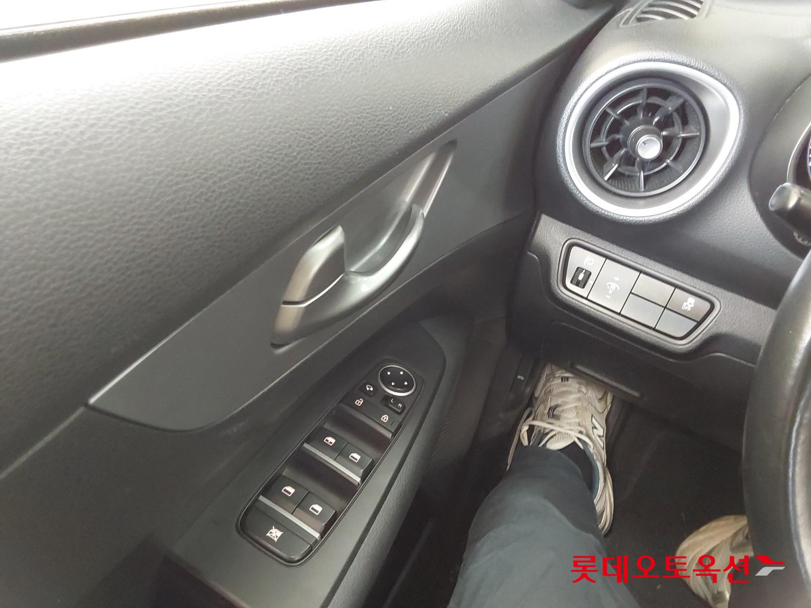 Kia K3 id 3461946 из Кореи 28