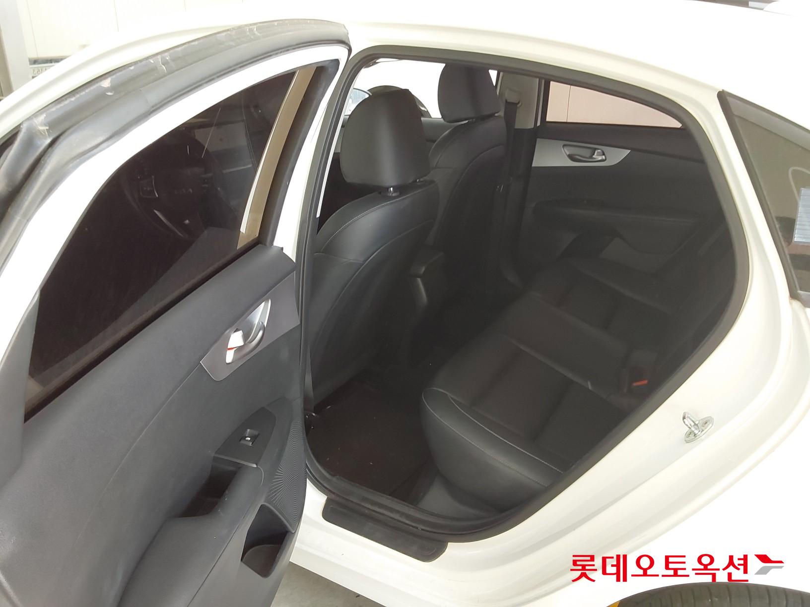 Kia K3 id 3461946 из Кореи 36