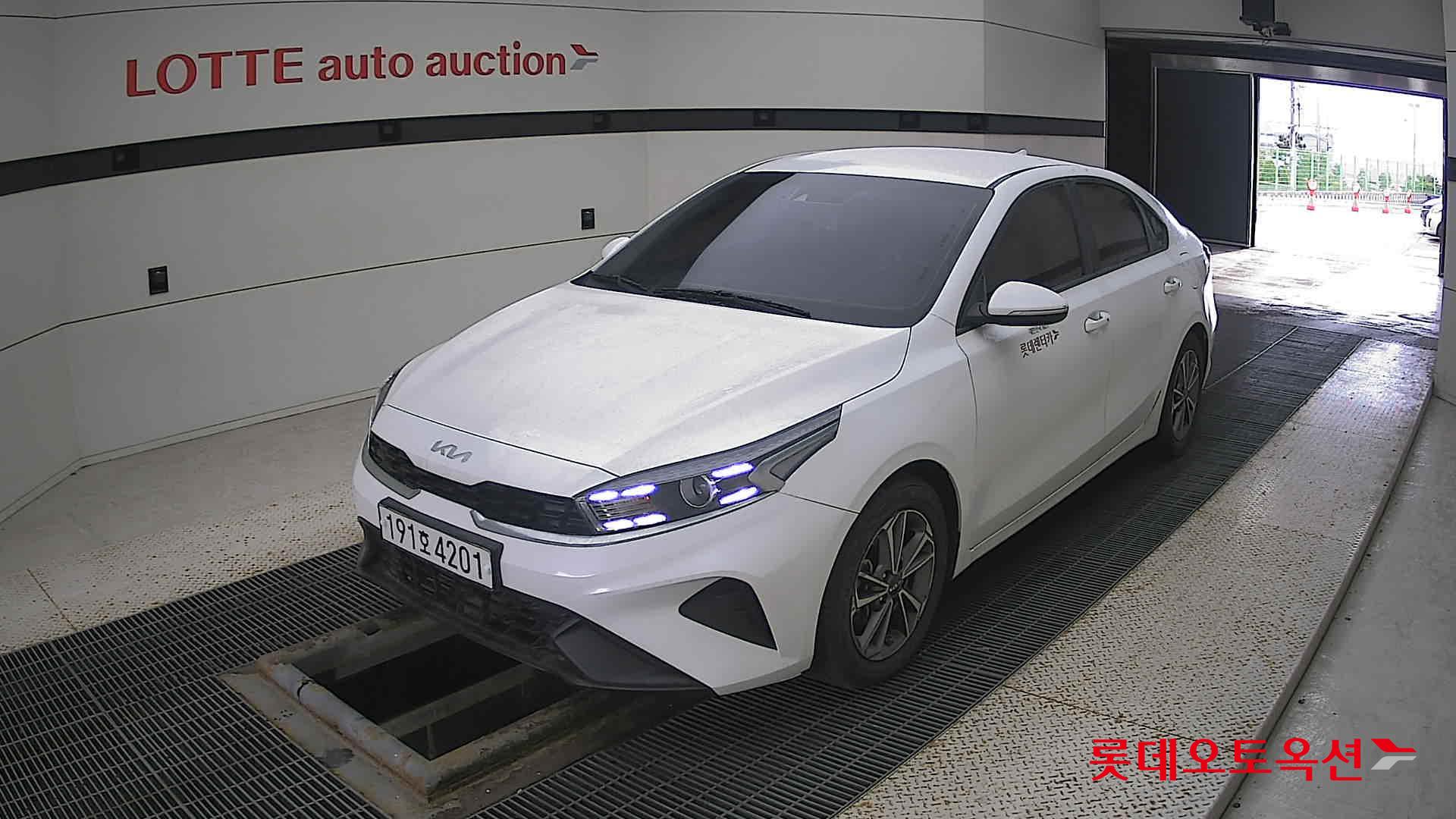 Kia K3 id 3461944 из Кореи 14