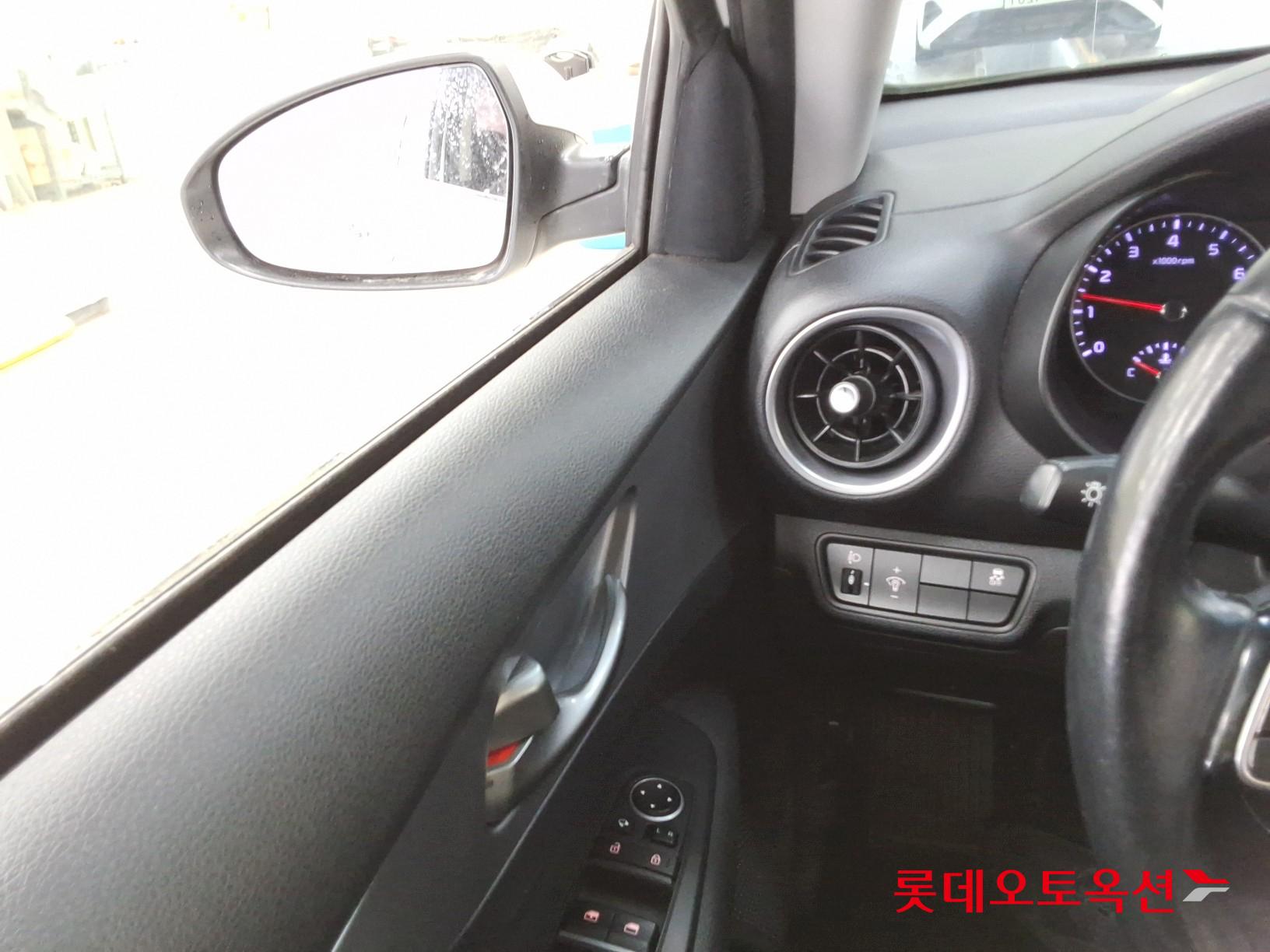 Kia K3 id 3461944 из Кореи 28